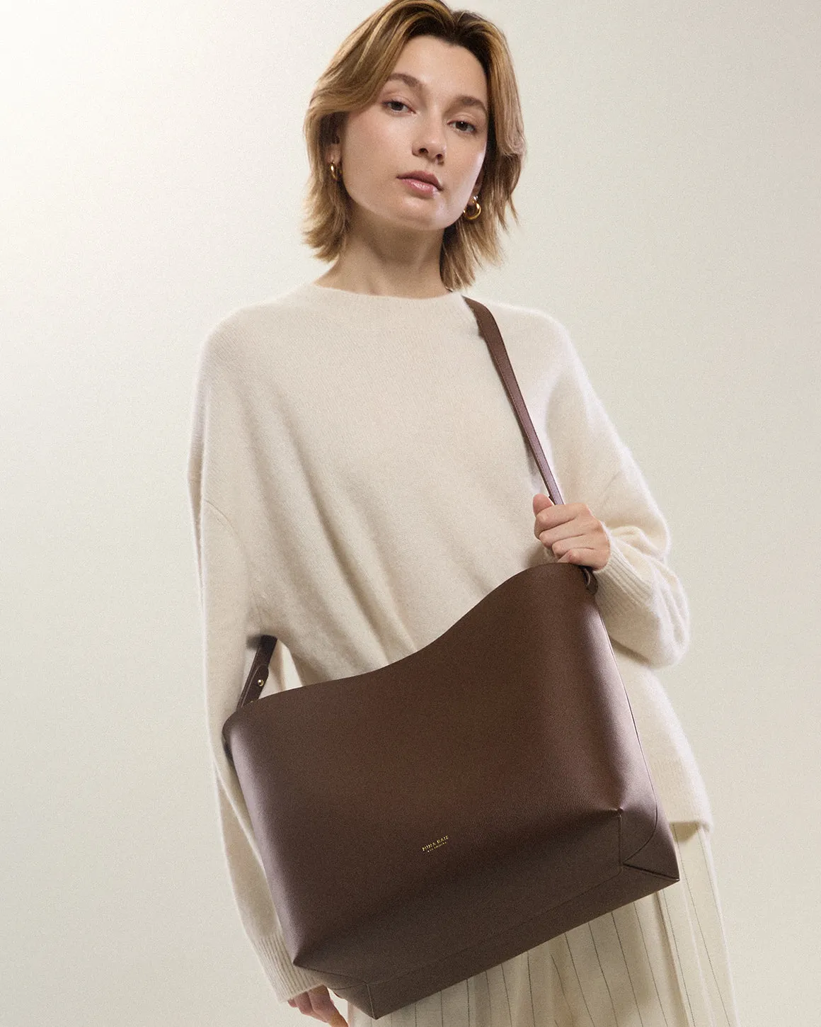 Harlow Leather Midi sold by Mina Baie product image thumbnail 5