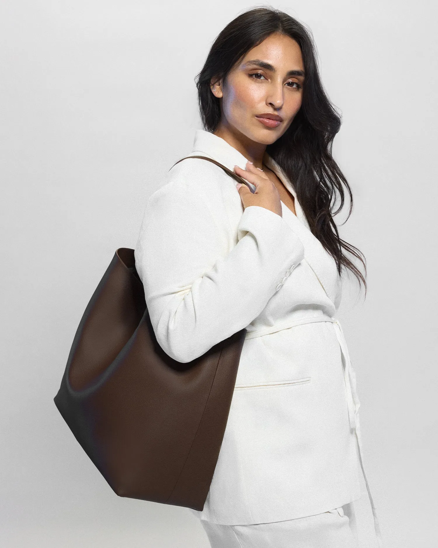 Harlow Vegan Full sold by Mina Baie product image thumbnail 3