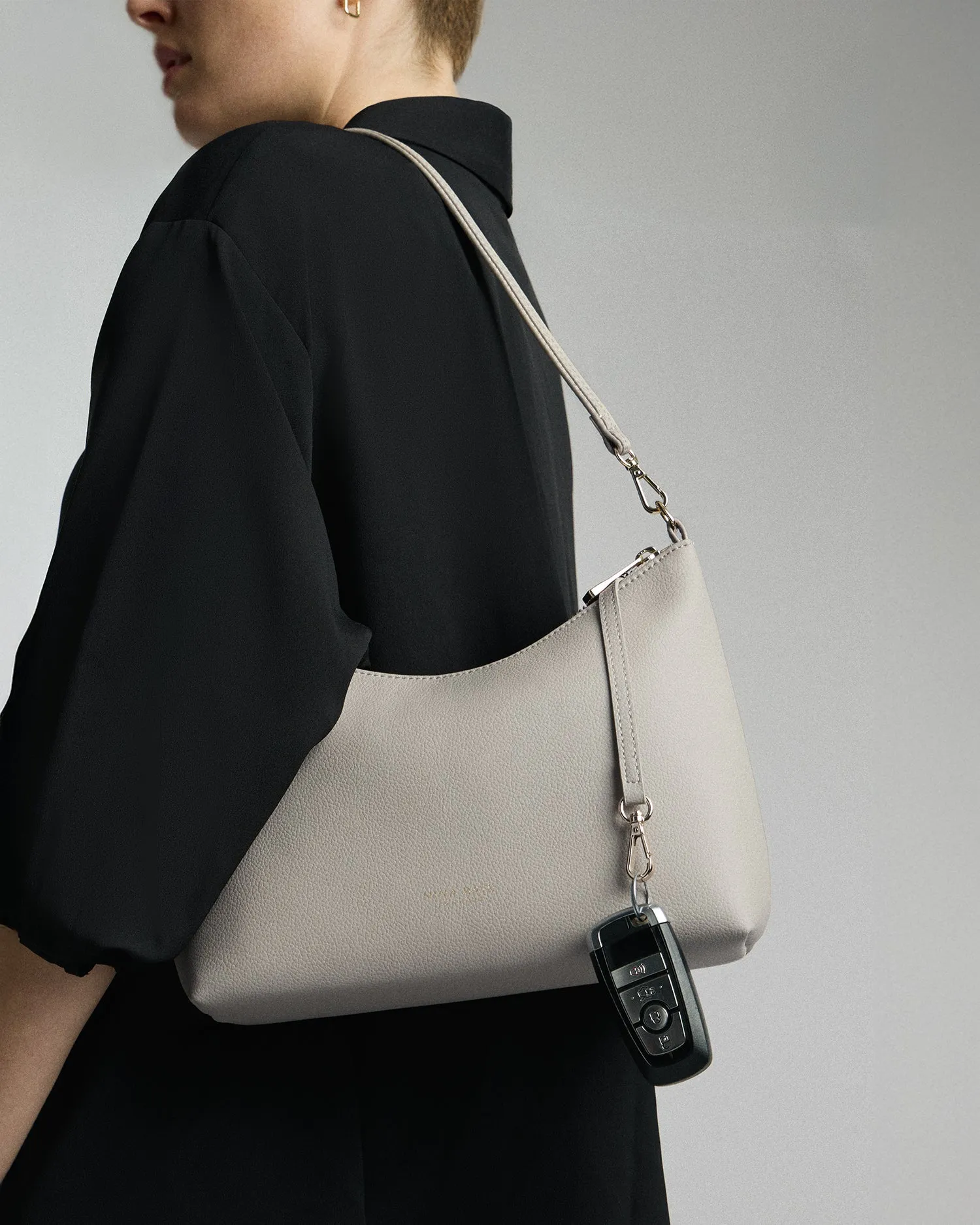 Addison Crossbody Vegan sold by Mina Baie product image thumbnail 4
