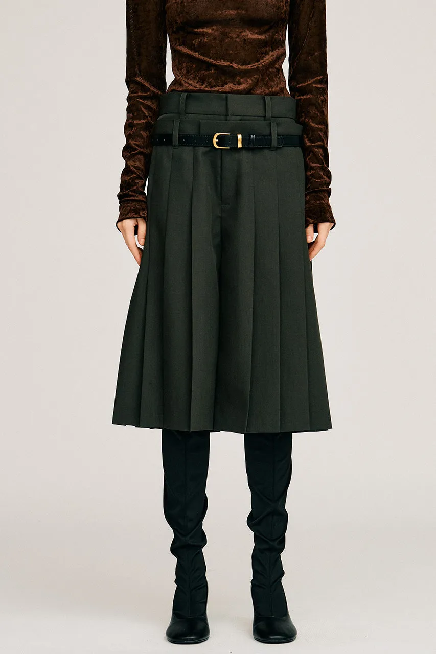 Double-Waist Pleated Half Pants - PRE ORDER sold by Prank Project product image thumbnail 2