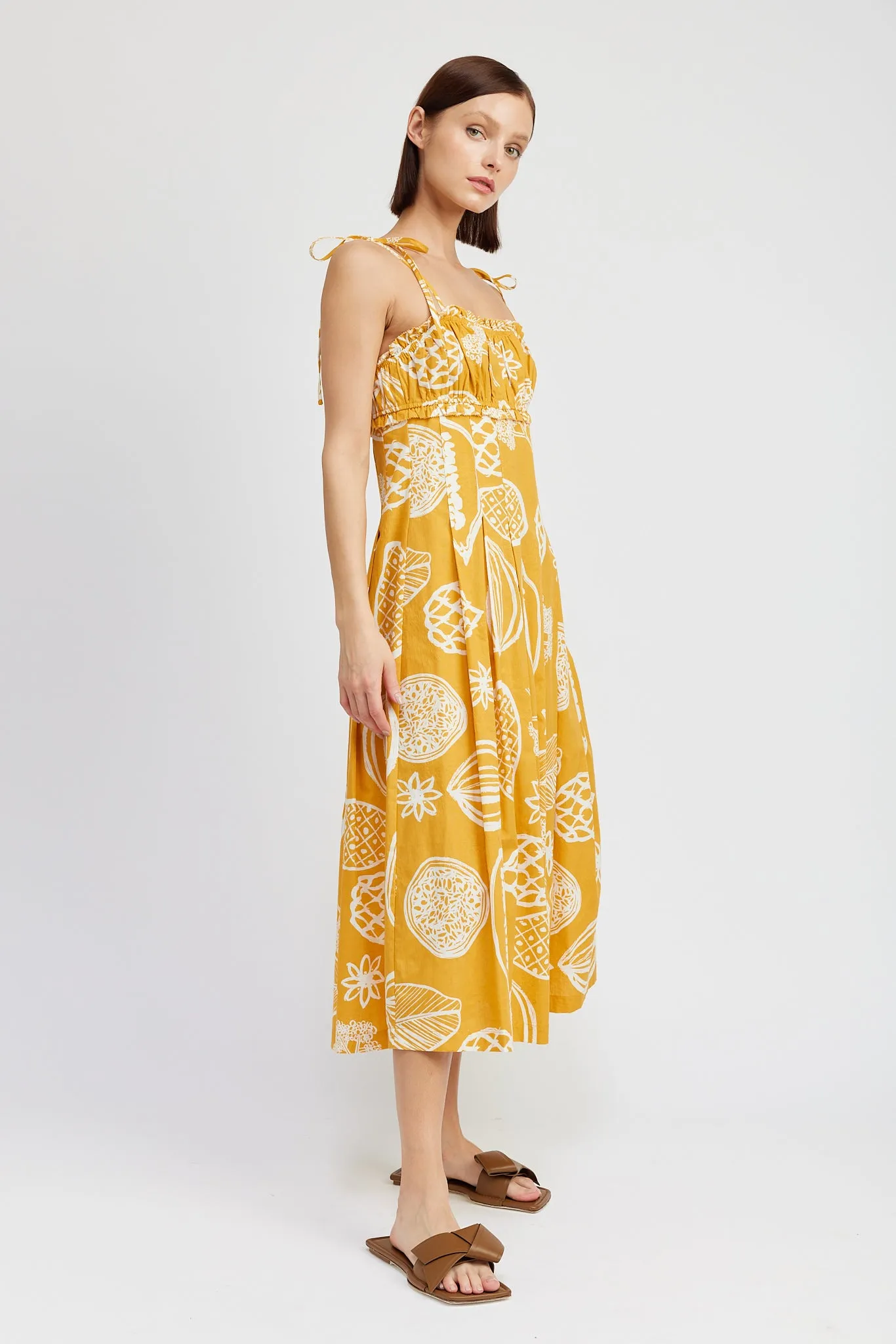 Paz Pleated Midi Dress sold by En Saison product image thumbnail 2
