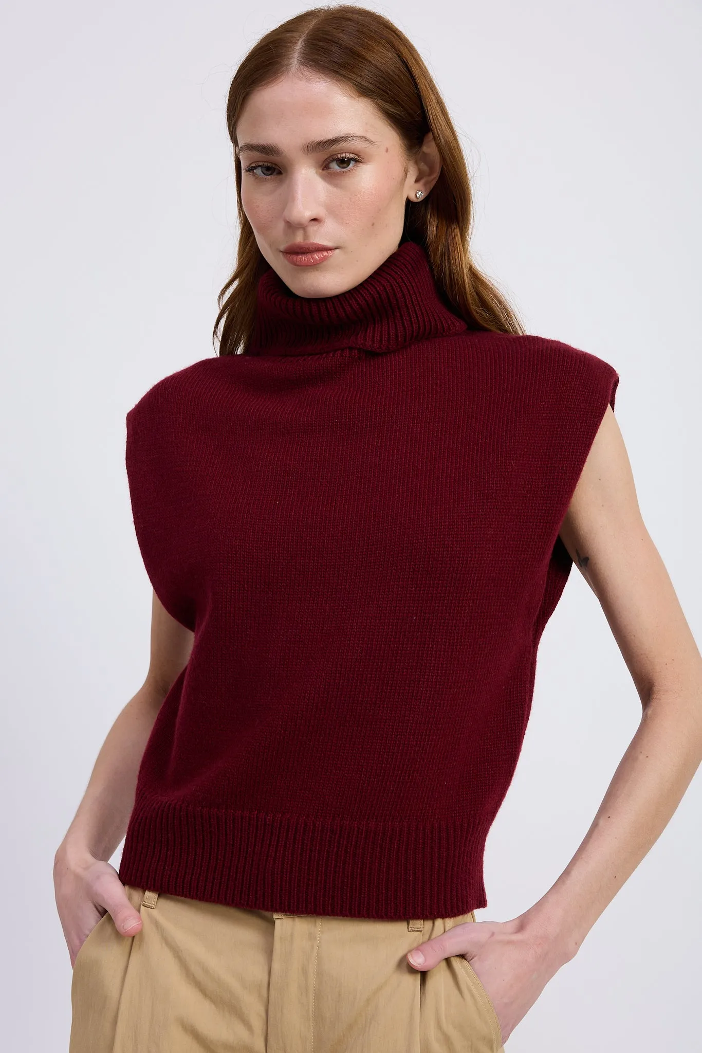 Nathalia Sweater Vest sold by En Saison product image thumbnail 2