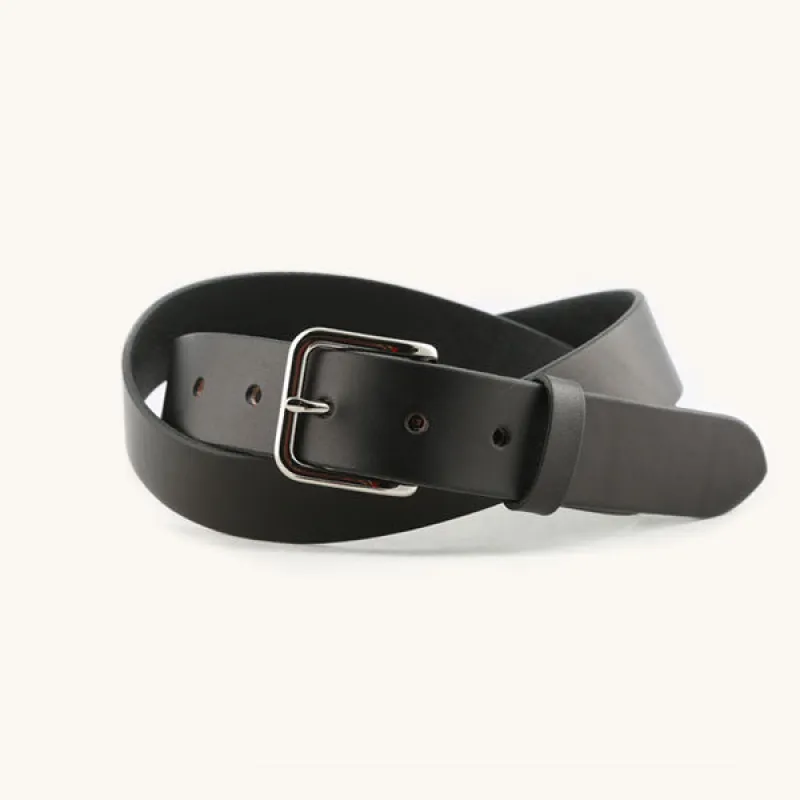 Daily Belt - Black made by Tanner Goods