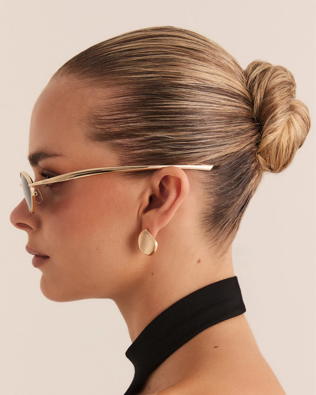 THE CRUZ - GOLD-SMOKE sold by Banbe Eyewear product image thumbnail 4