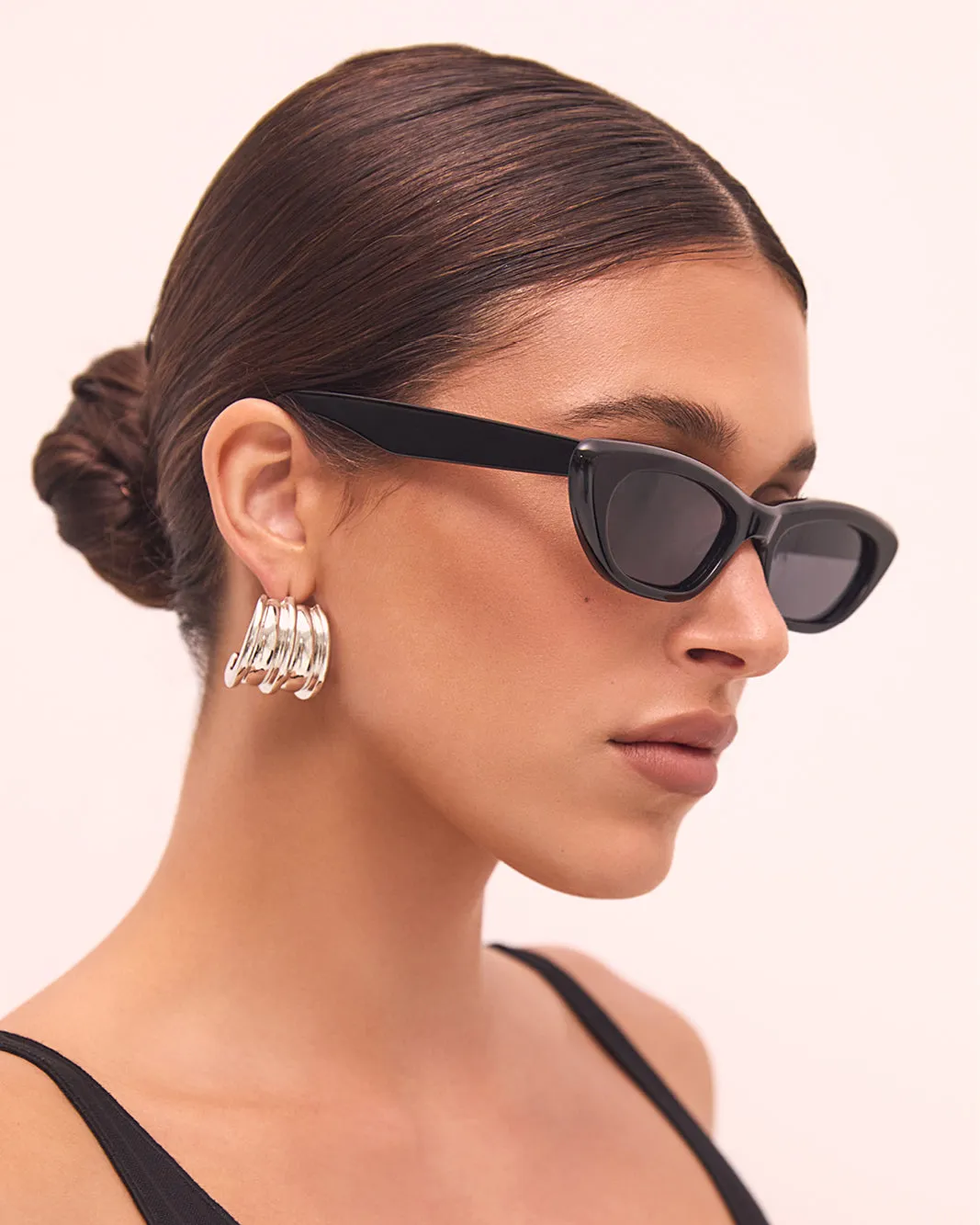 THE CAROLINE - BLACK-BLACK sold by Banbe Eyewear product image thumbnail 4