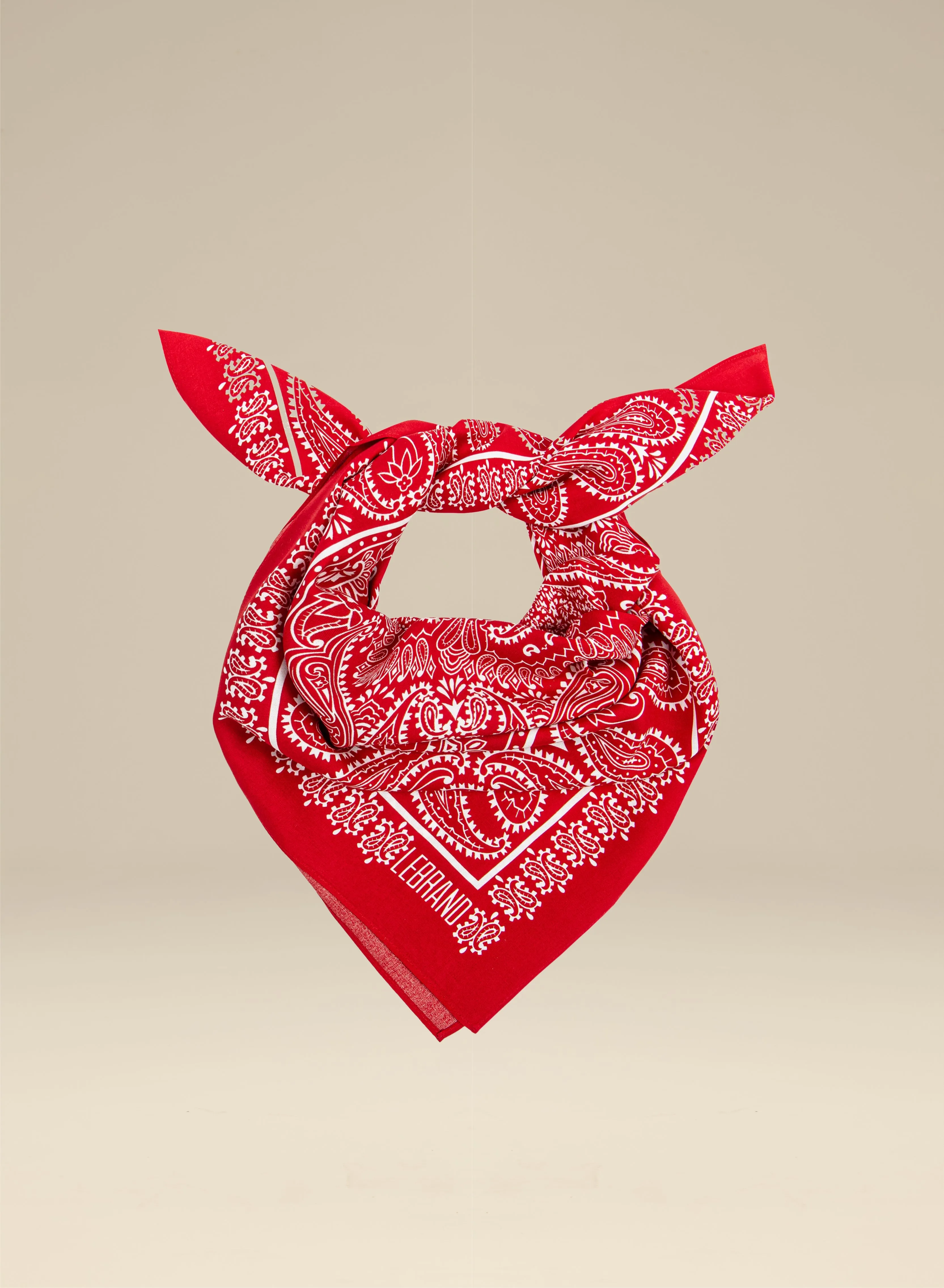 Bandana Czerwona sold by Le Brand product image thumbnail 4