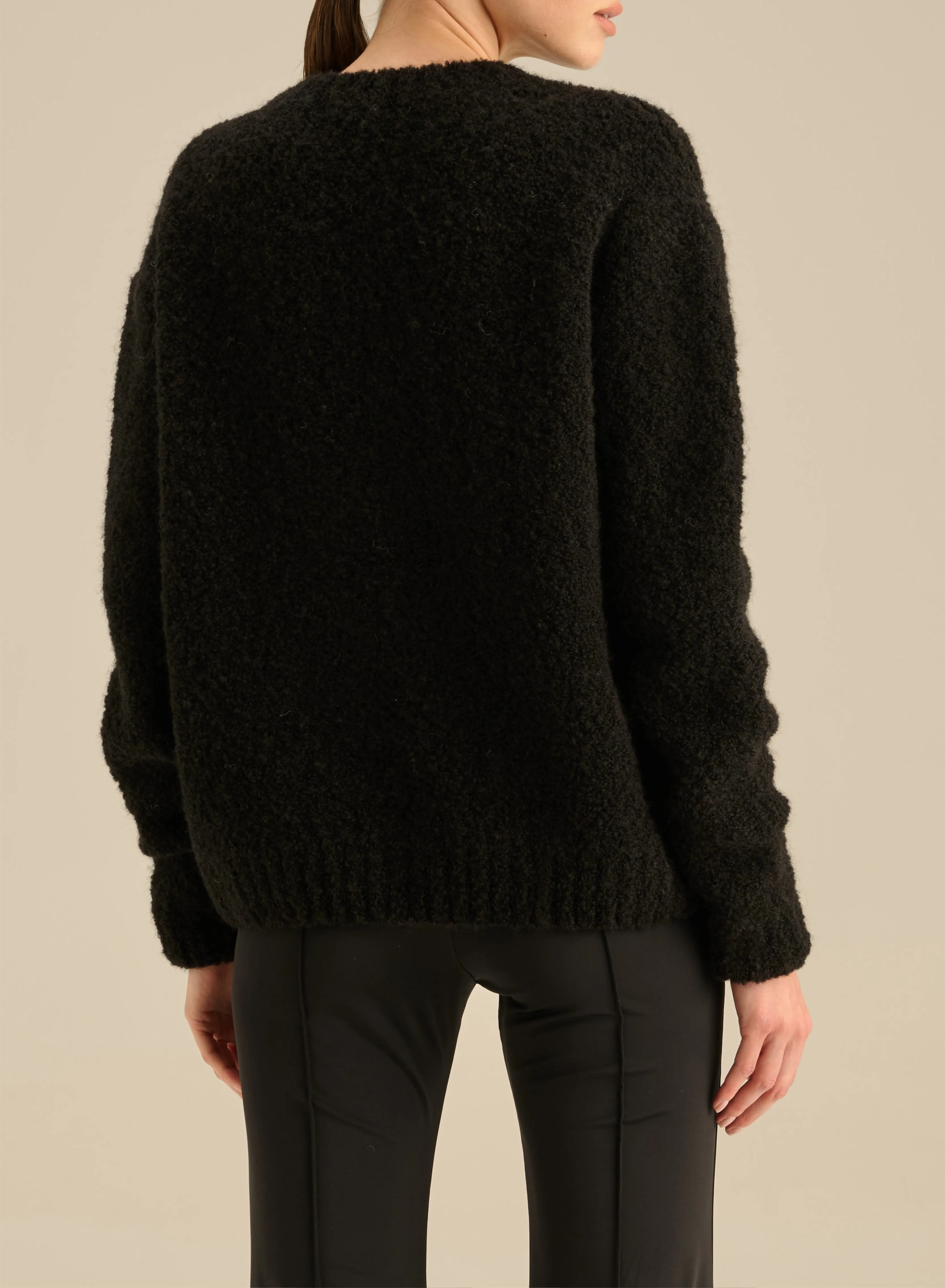 Sweter z mięsistej dzianiny w kolorze czarnym - Billie sold by Le Brand product image thumbnail 4