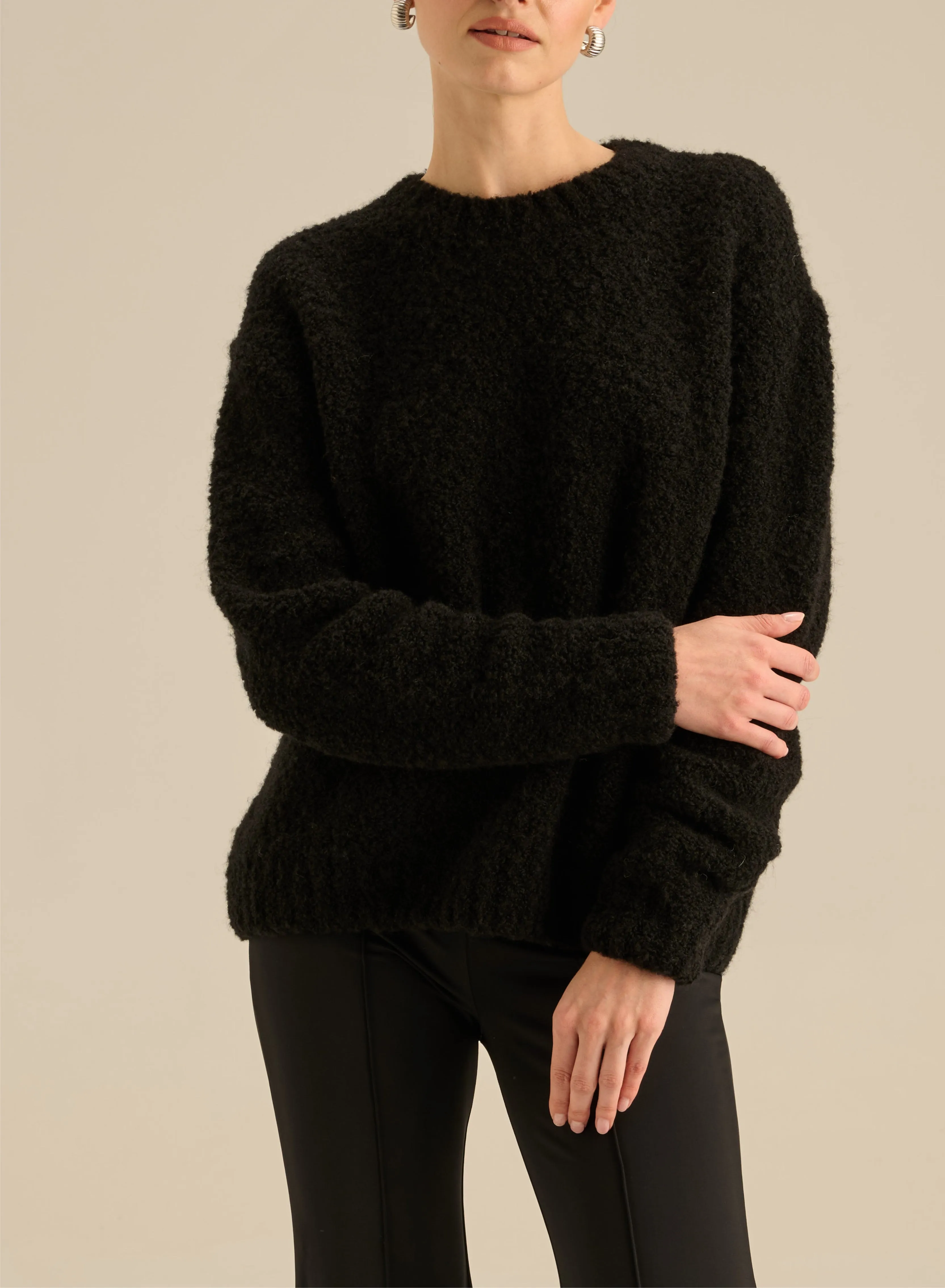 Sweter z mięsistej dzianiny w kolorze czarnym - Billie sold by Le Brand product image thumbnail 3