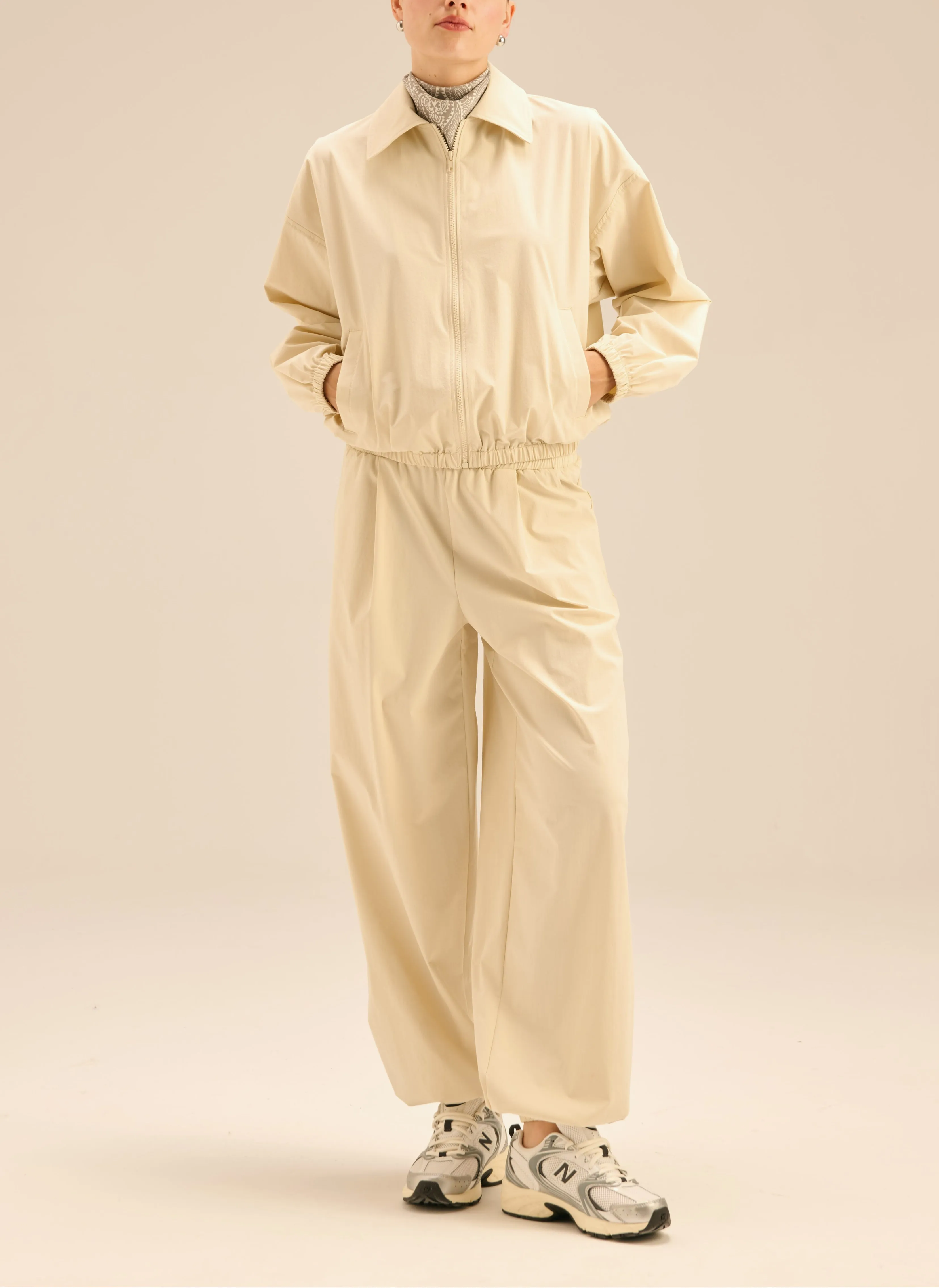 Kurtka z ortalionu w kolorze ecru ze ściągaczami - Stanley sold by Le Brand product image thumbnail 4