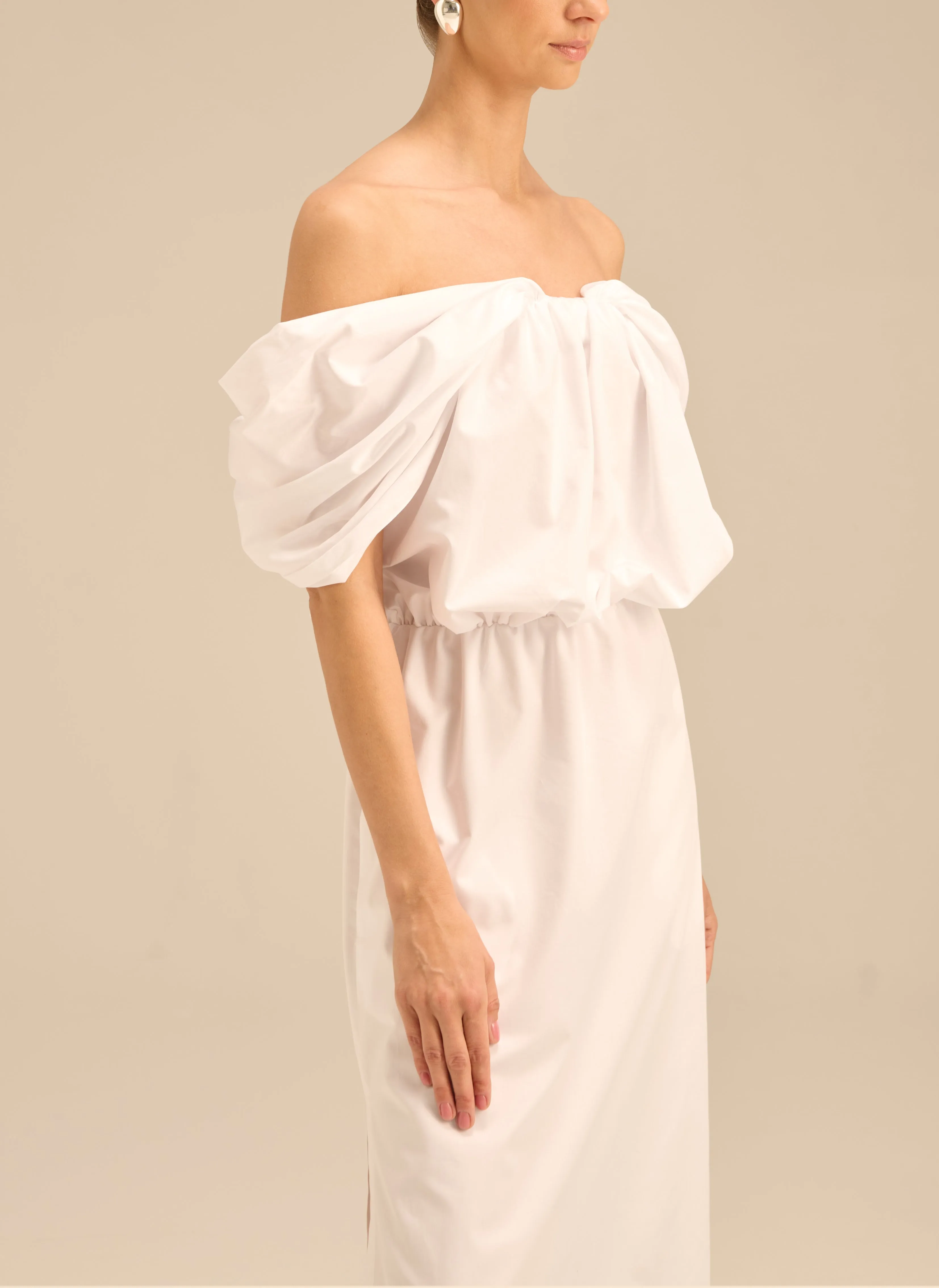 Sukienka maxi z odsłoniętymi ramionami i odcięciem w talii - Charlotte sold by Le Brand product image thumbnail 2