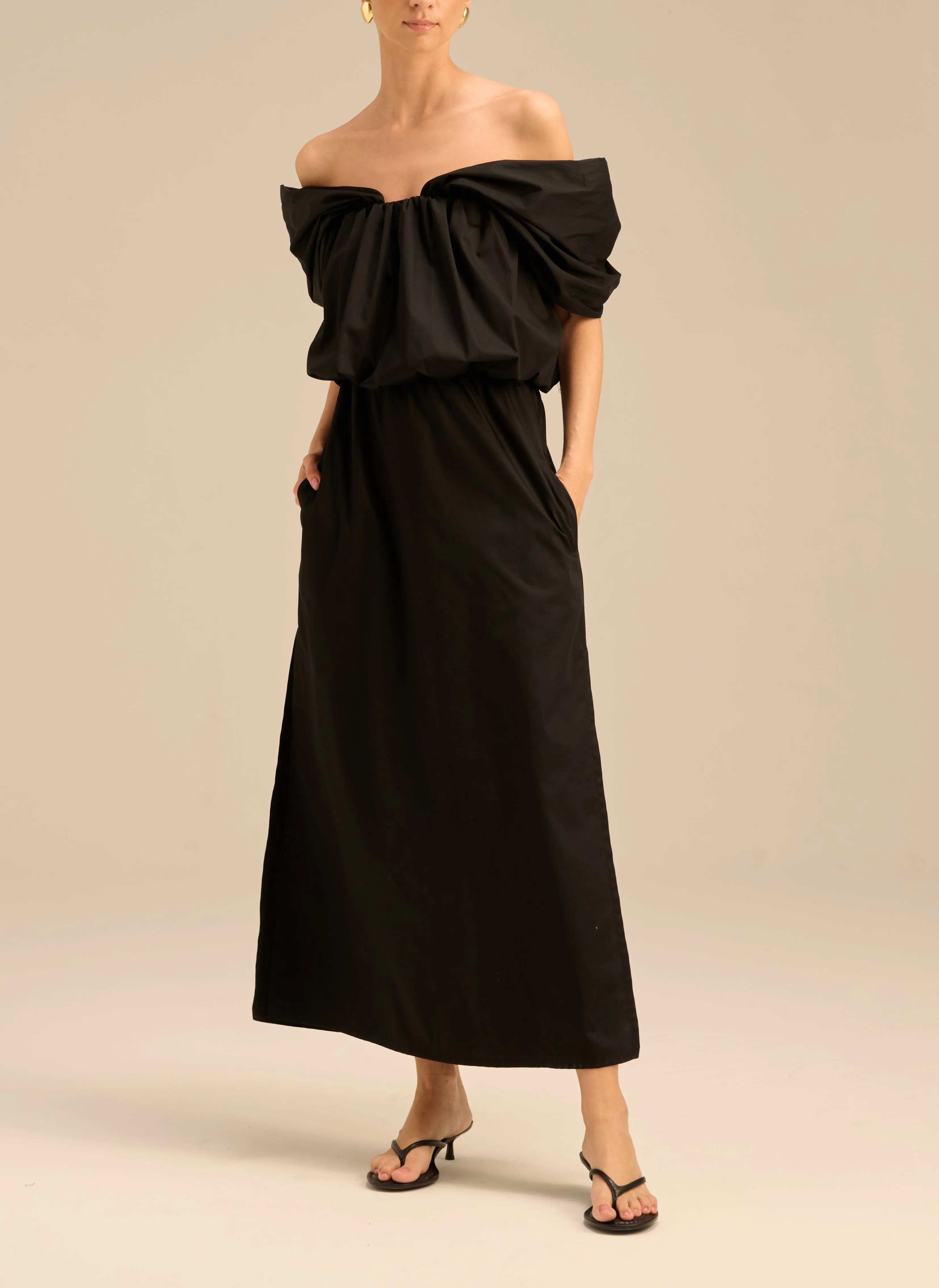 Sukienka maxi z odsłoniętymi ramionami i odcięciem w talii - Charlotte sold by Le Brand product image thumbnail 2