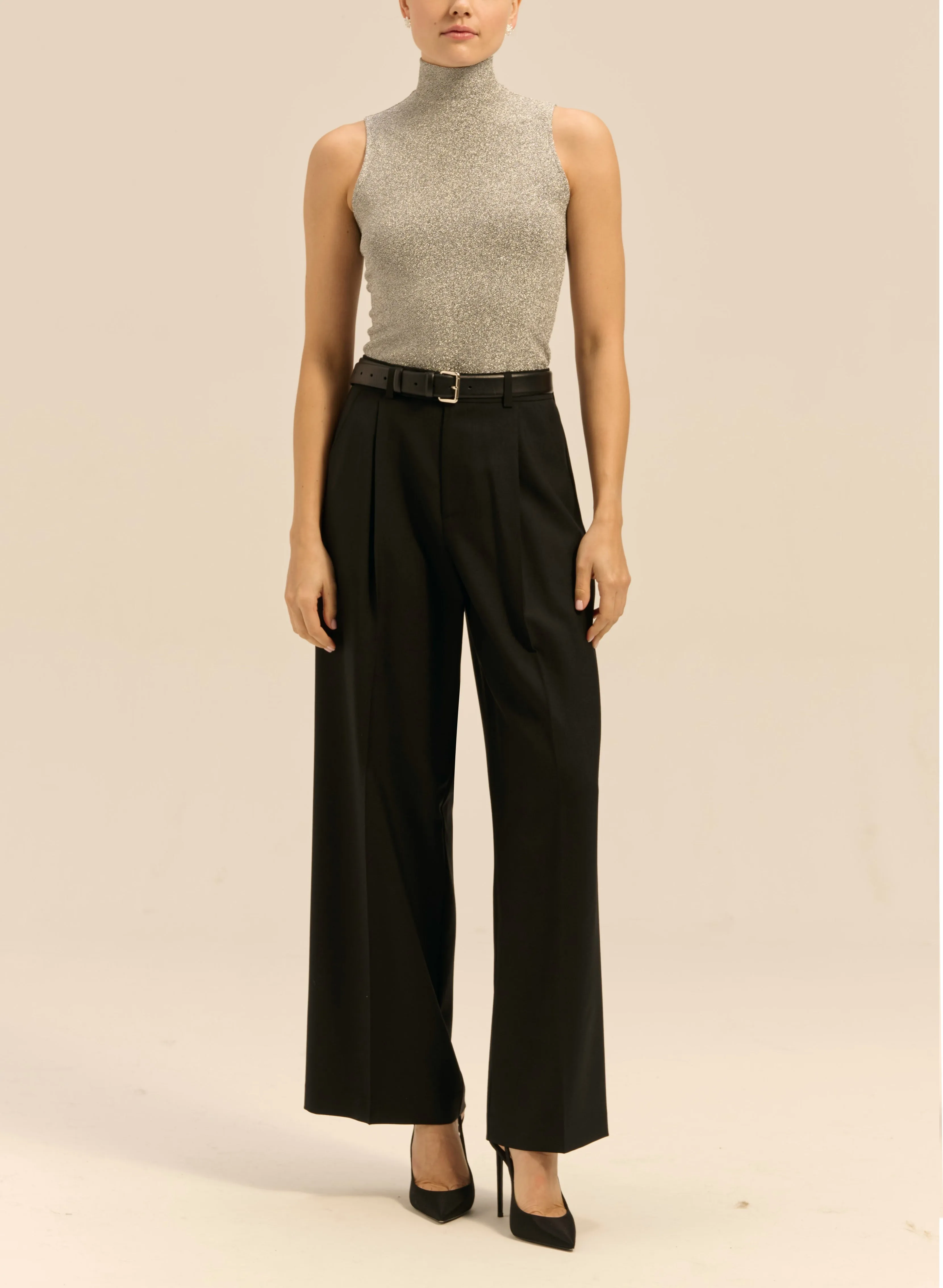 Spodnie z wełny z prostą nogawką w kolorze czarnym - Odell sold by Le Brand product image thumbnail 4