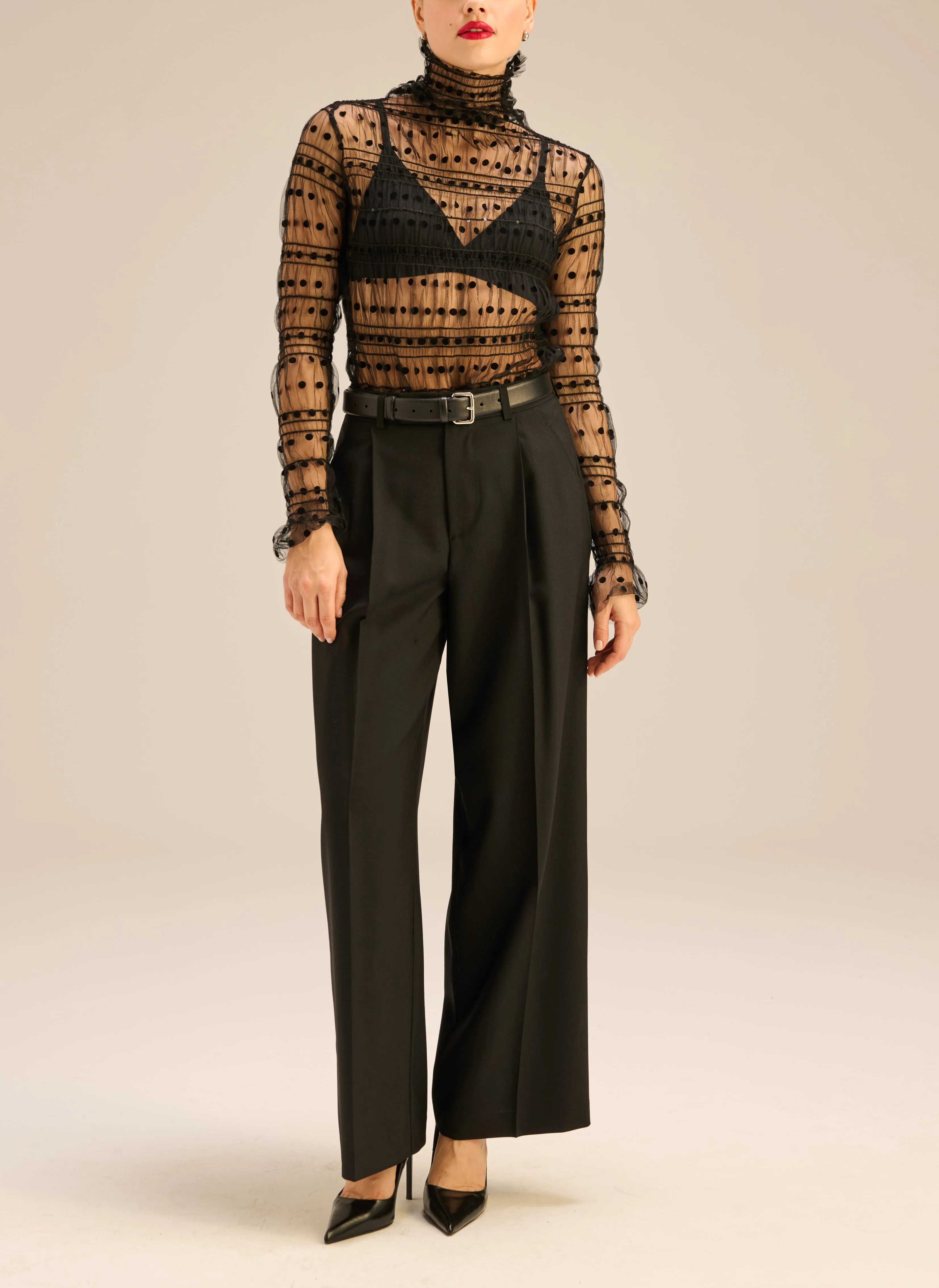 Spodnie z wełny z prostą nogawką w kolorze czarnym - Odell sold by Le Brand