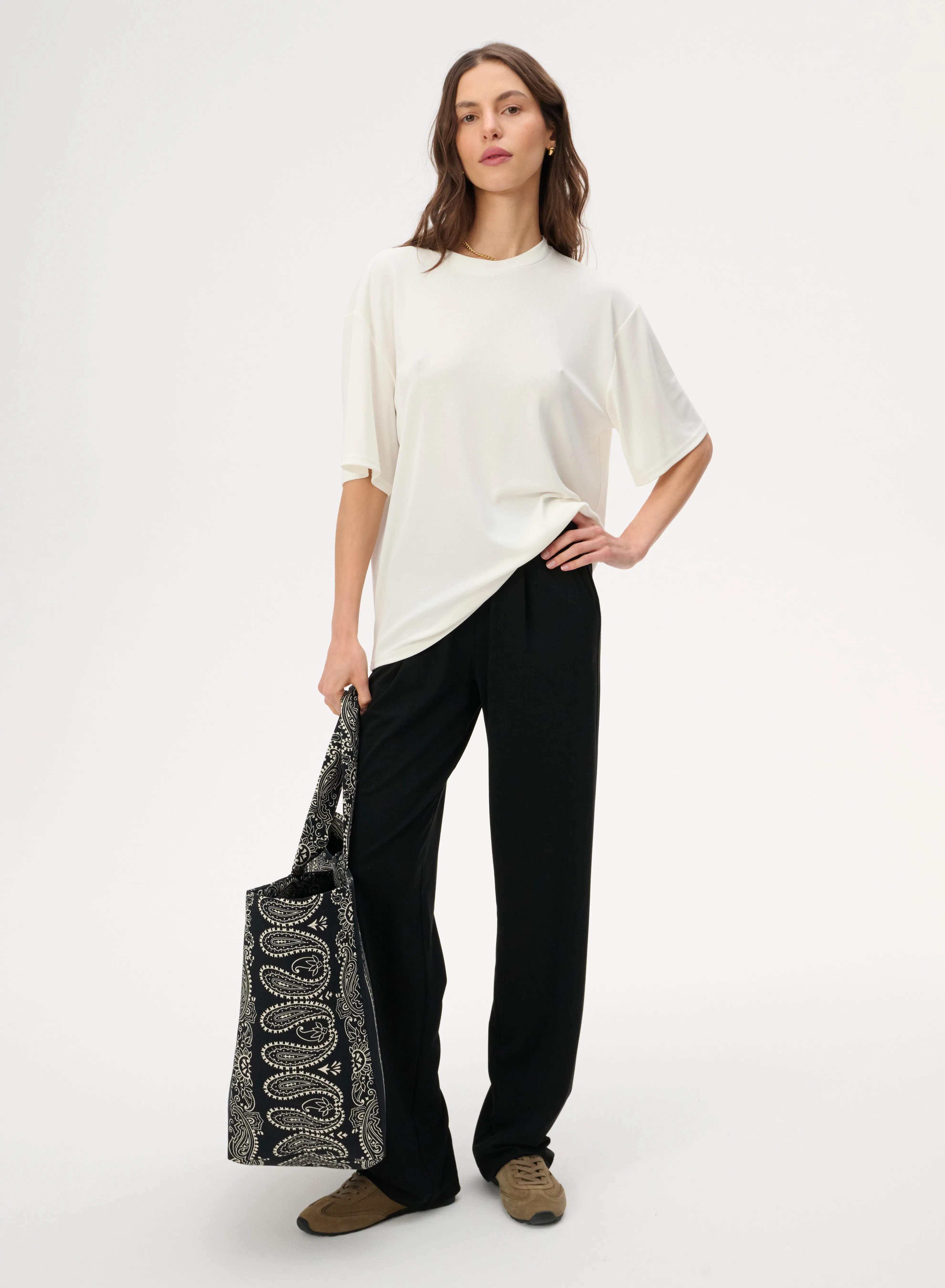 T-shirt z delikatnej dzianiny w kolorze ecru - Colin sold by Le Brand product image thumbnail 3