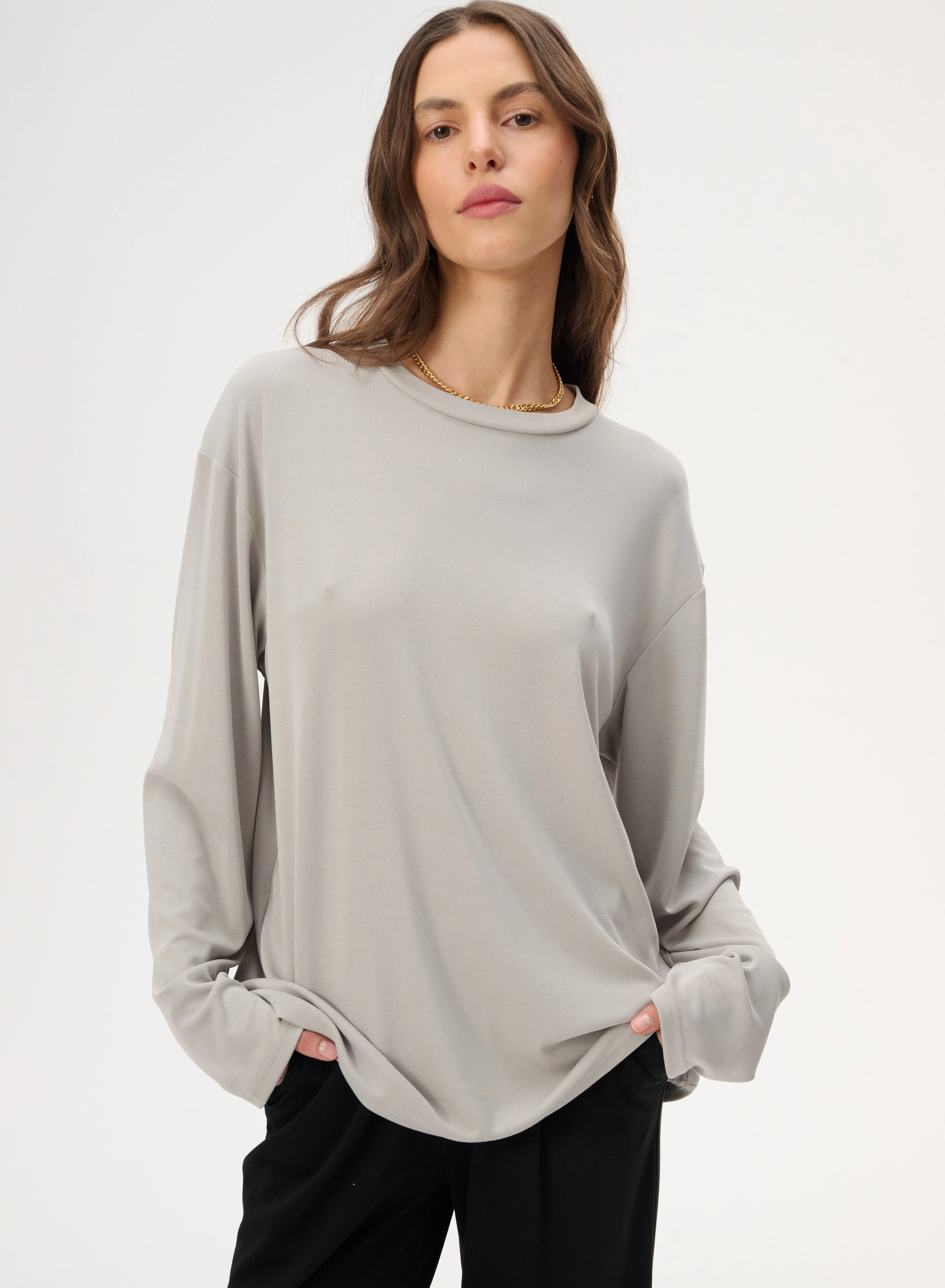 Longsleeve z delikatnej dzianiny w kolorze szarym - Anthony sold by Le Brand product image thumbnail 2