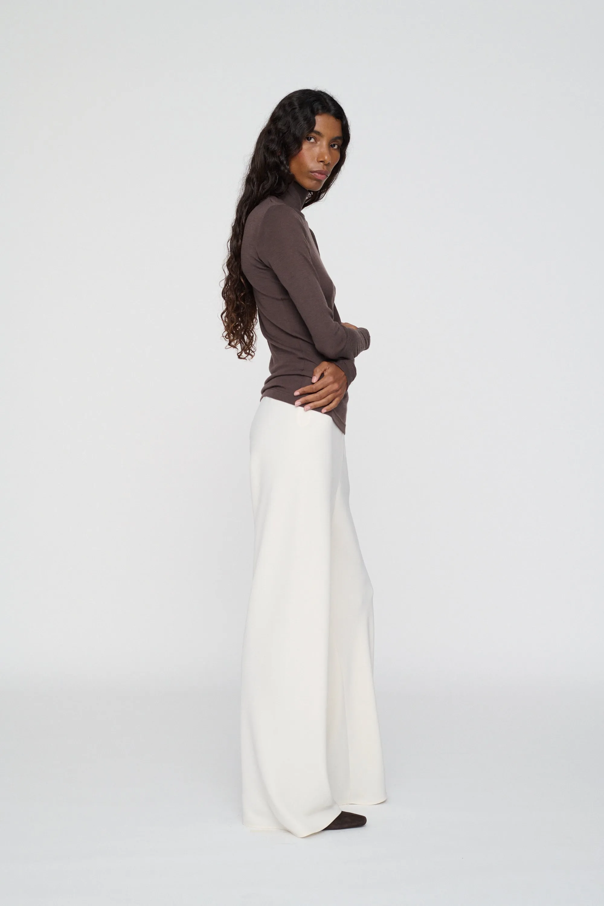 Spodnie Fade sold by 303 Avenue product image thumbnail 3