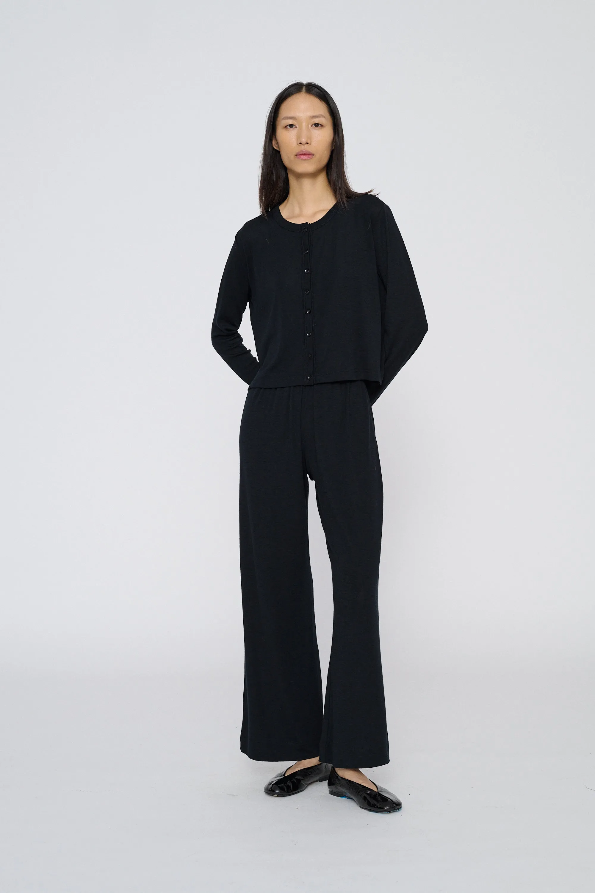 Kardigan Luna Merino sold by 303 Avenue