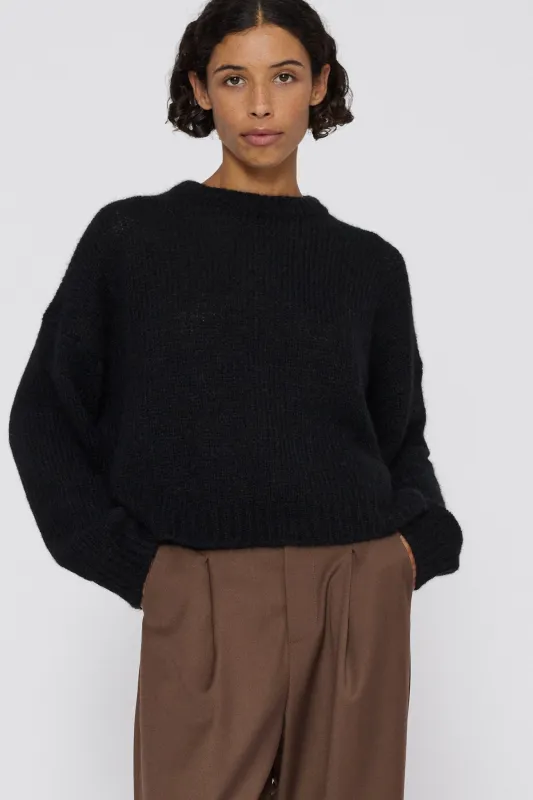 Sweter Moon made by 303 Avenue