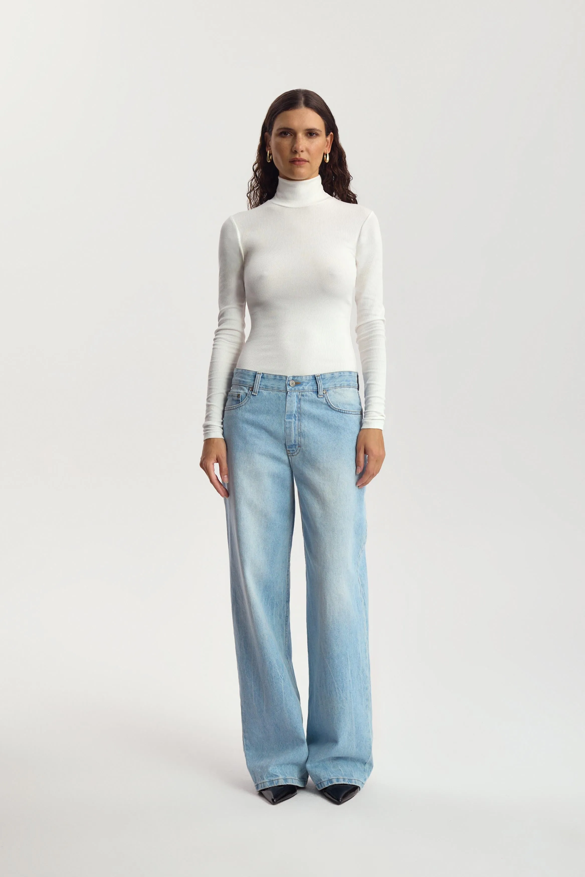 Golf Emmet sold by 303 Avenue product image thumbnail 3