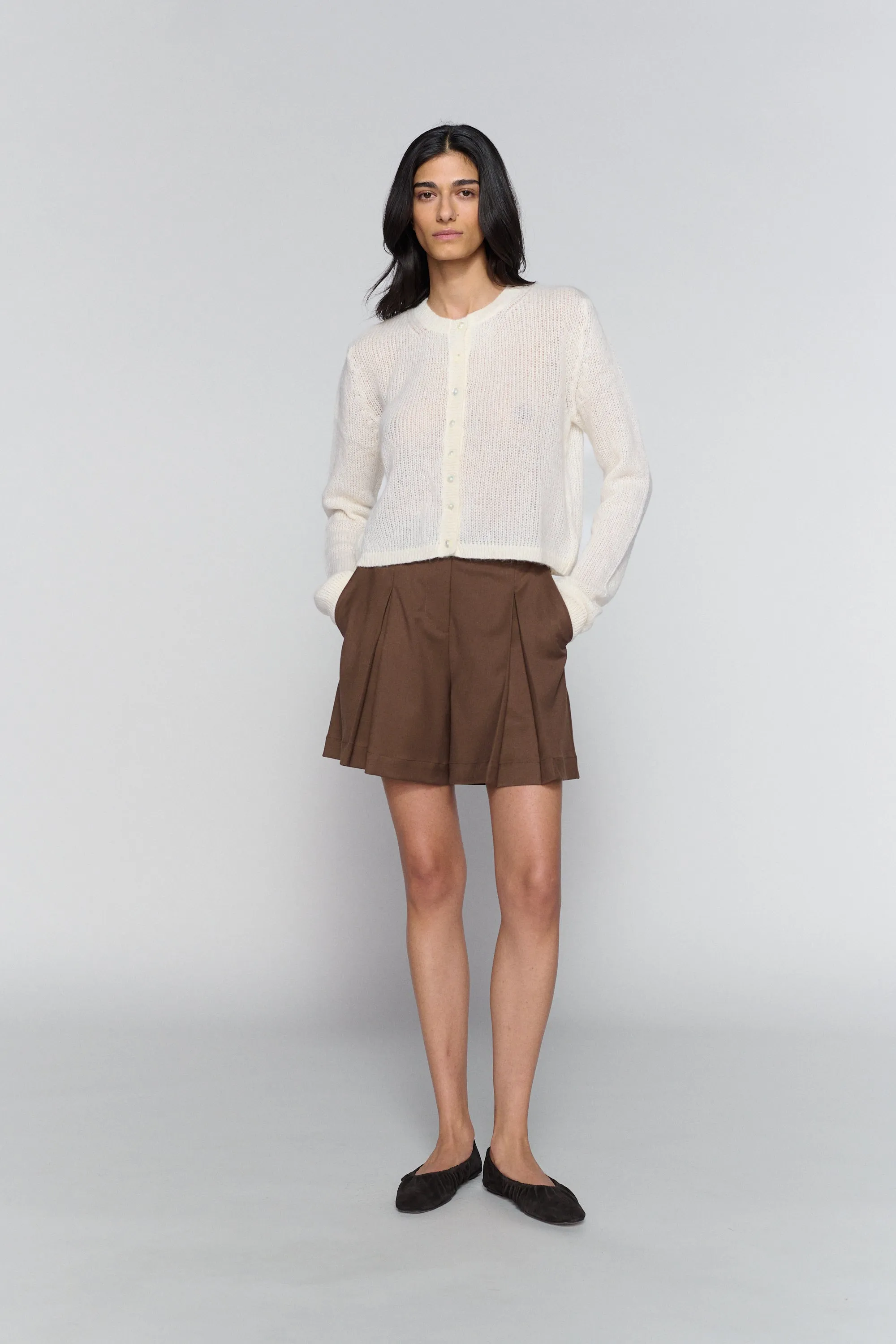 Szorty Clio sold by 303 Avenue product image thumbnail 4