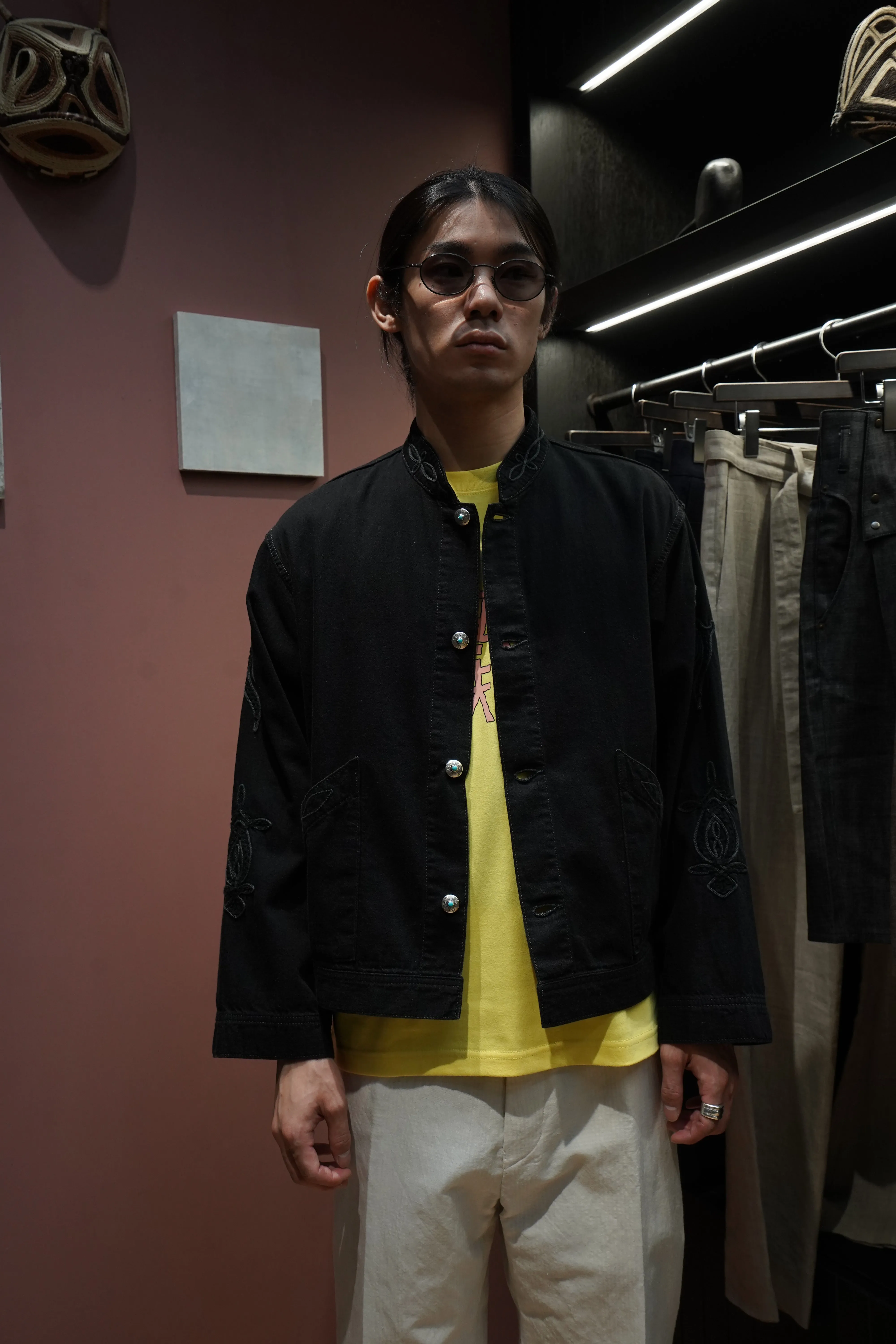 SARTO EMBROIDERY SHORT JACKET (BLACK) sold by CEDARWOOD product image thumbnail 2