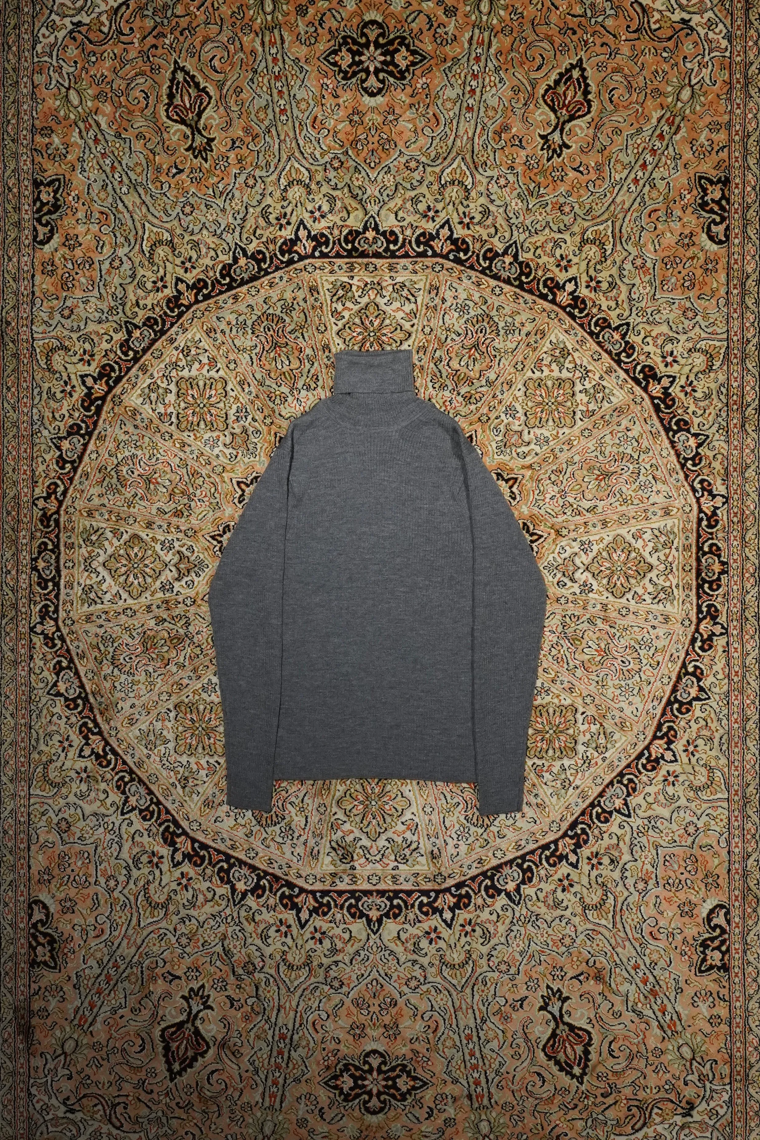 Wide Rib Turtleneck (GRAY) sold by CEDARWOOD