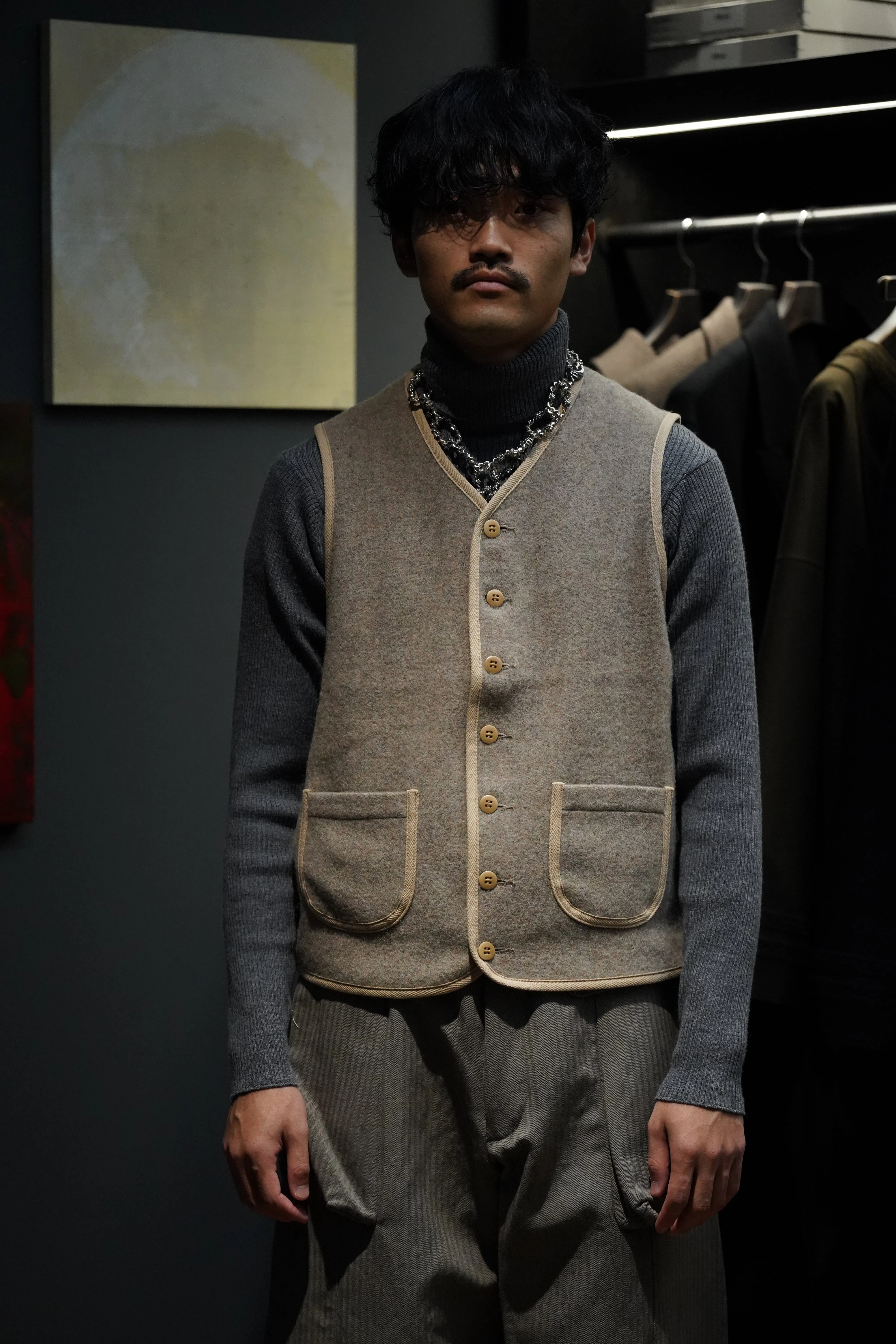 Taiga Takahashi BLANKET VEST (BEIGE) sold by CEDARWOOD product image thumbnail 2