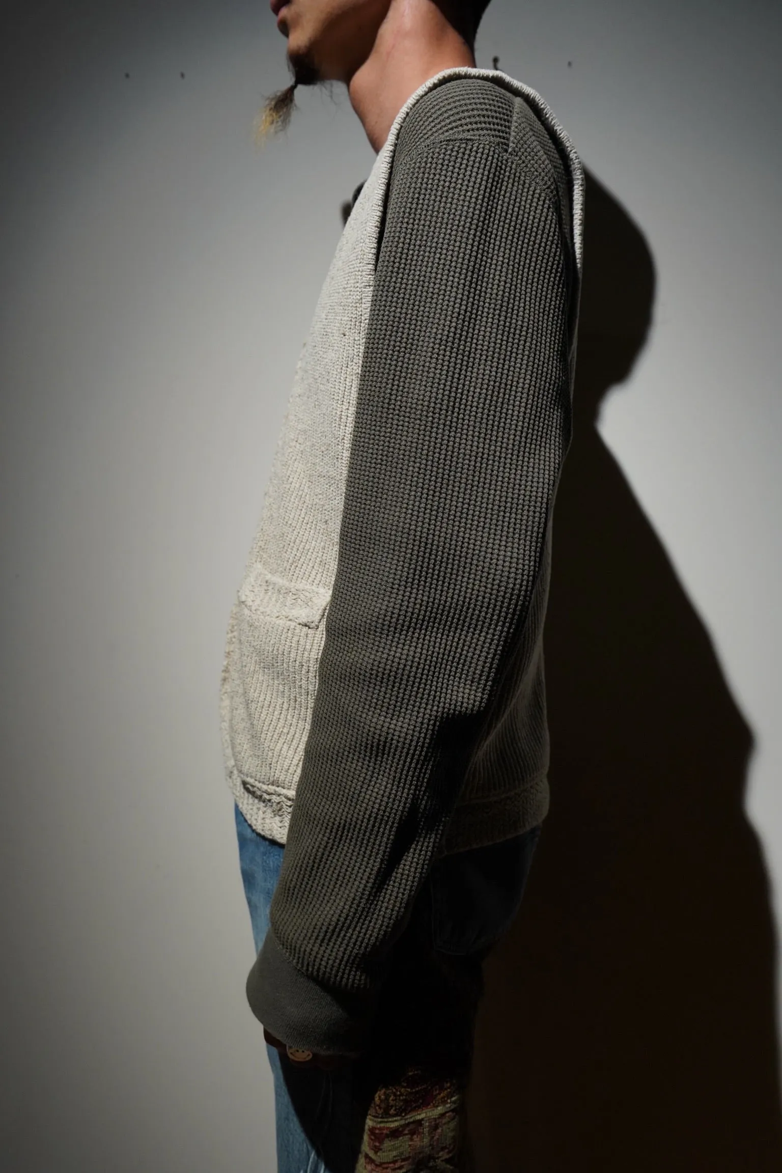 Taiga Takahashi KNITTED VEST (IVORY) sold by CEDARWOOD product image thumbnail 5