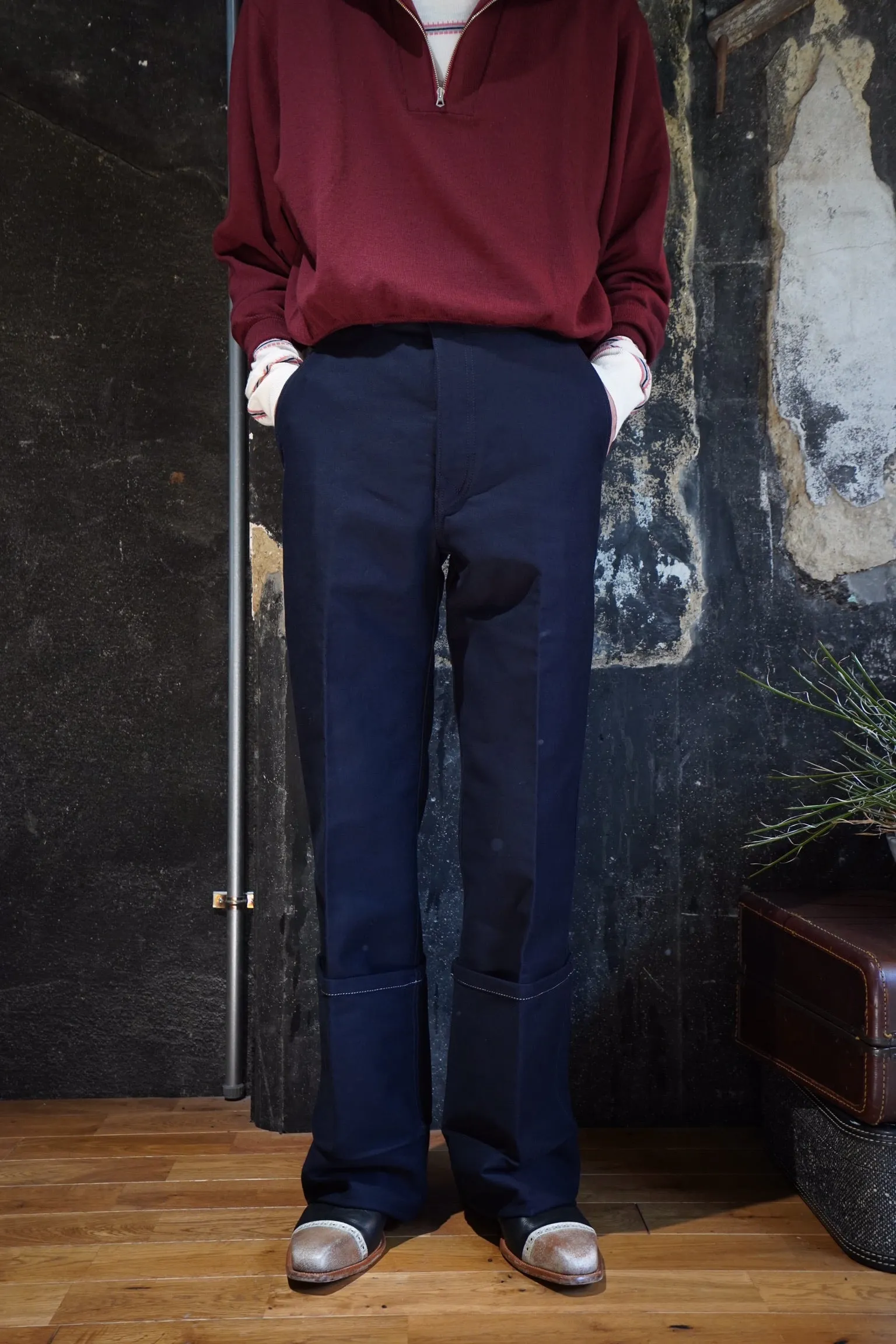 UNIFORME DEEP CUFFS WIDE CHINO TROUSERS (NAVY) sold by CEDARWOOD product image thumbnail 3