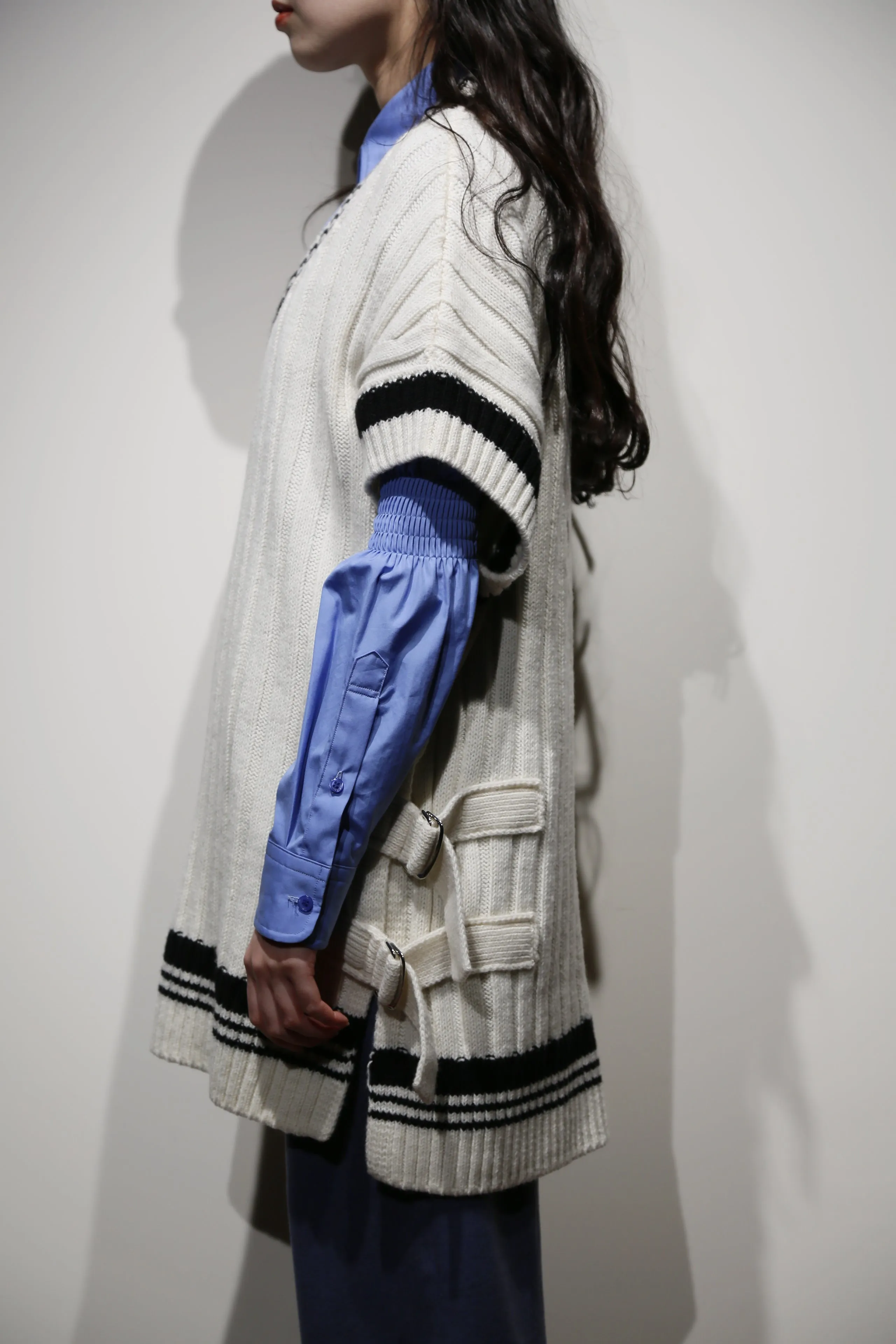 UJOH Tilden Knit Vest (OFF WHITE) sold by CEDARWOOD product image thumbnail 3