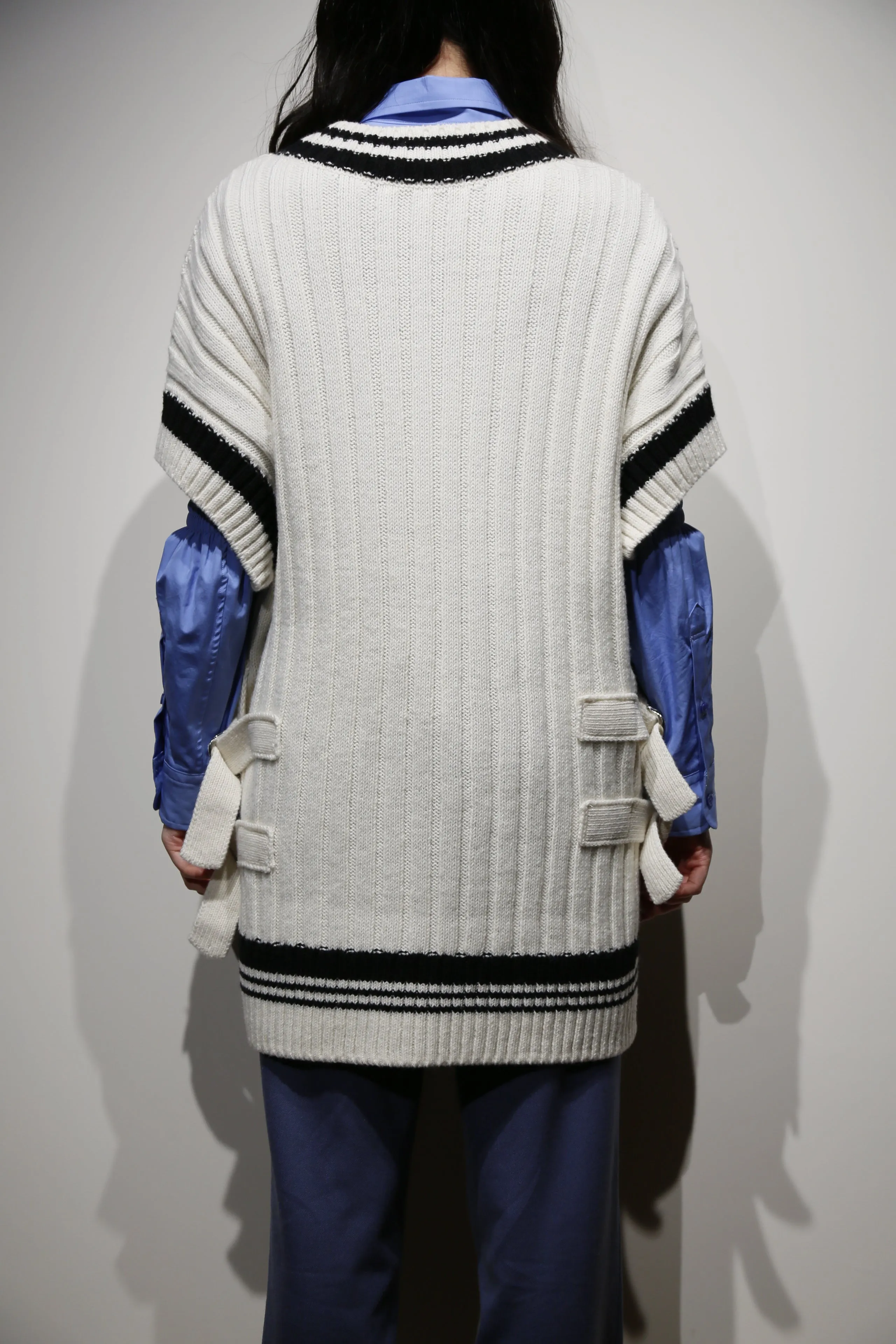 UJOH Tilden Knit Vest (OFF WHITE) sold by CEDARWOOD product image thumbnail 4