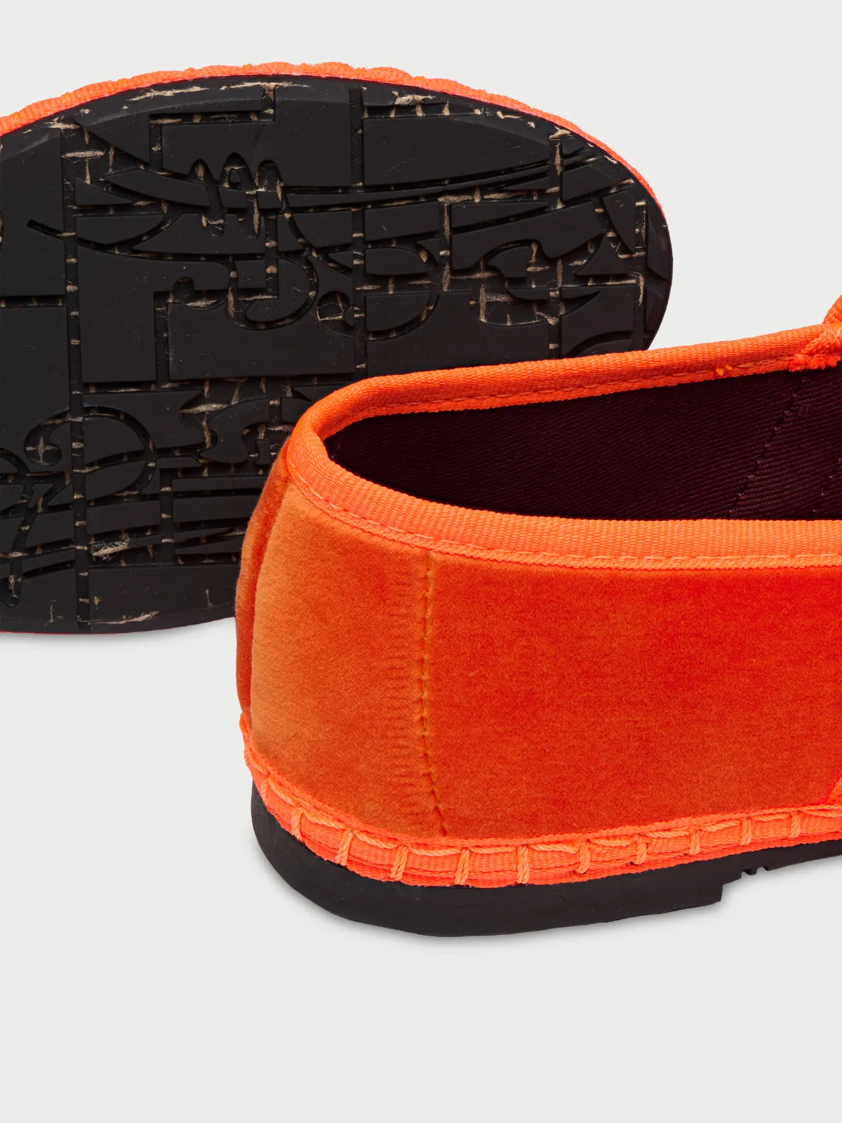 Pierre Orange sold by Flabelus product image thumbnail 3