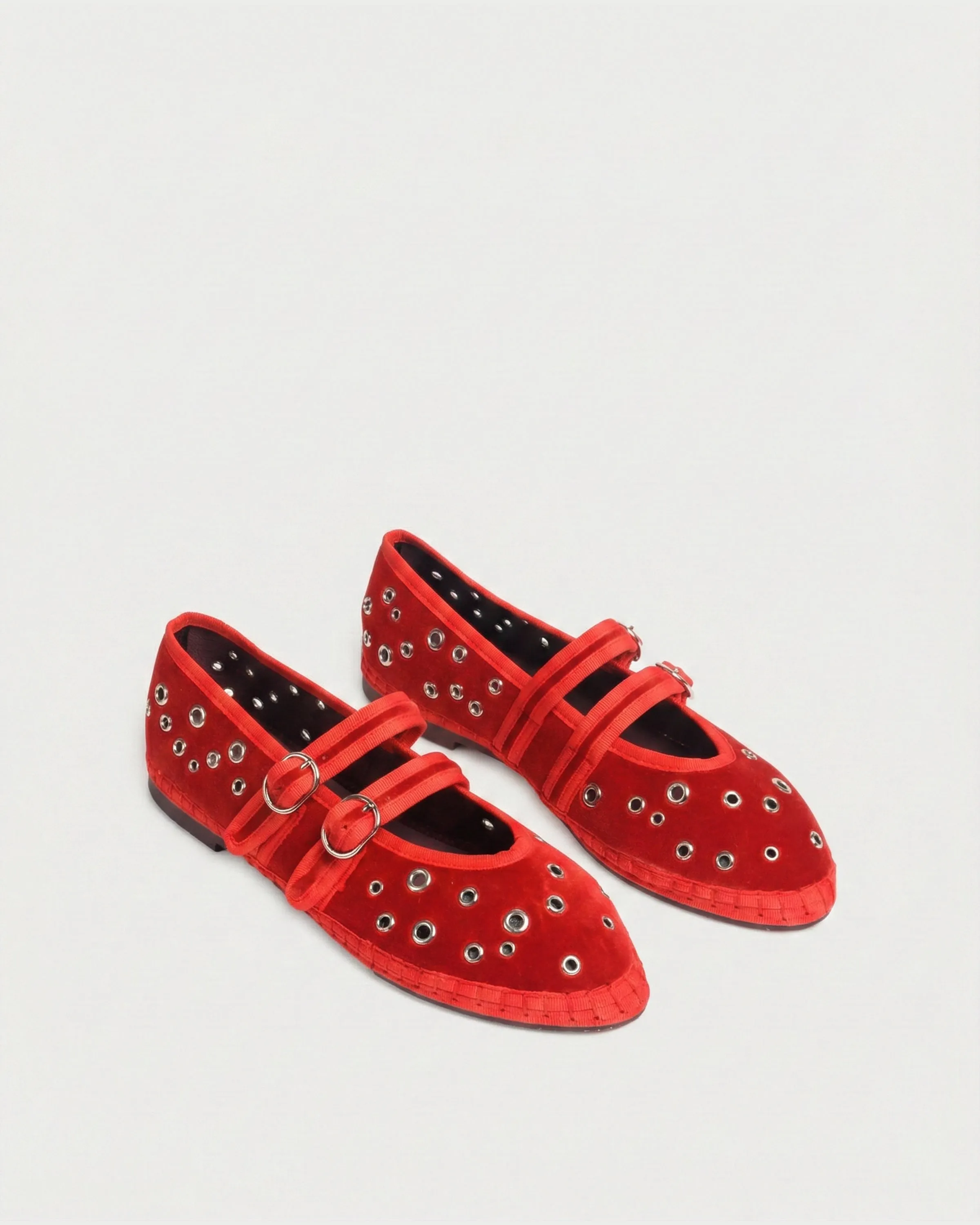 Ophelia Red sold by Flabelus