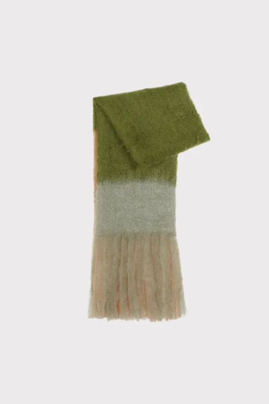 Tornado Twist Green Scarf made by Flabelus