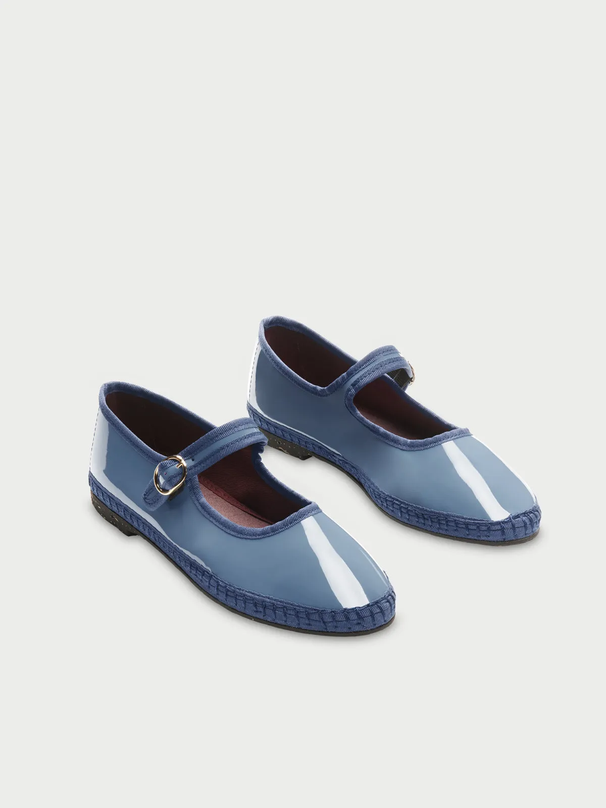 Dean sold by Flabelus product image thumbnail 3