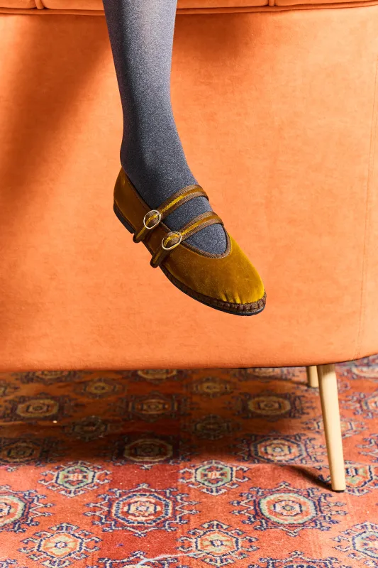 Claire Ochre made by Flabelus