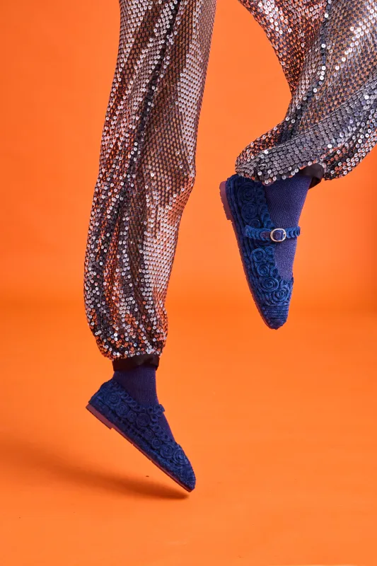 Kyra Navy made by Flabelus