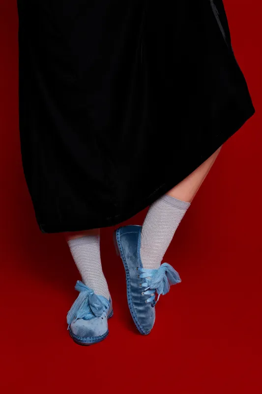 Ginevra Blue made by Flabelus