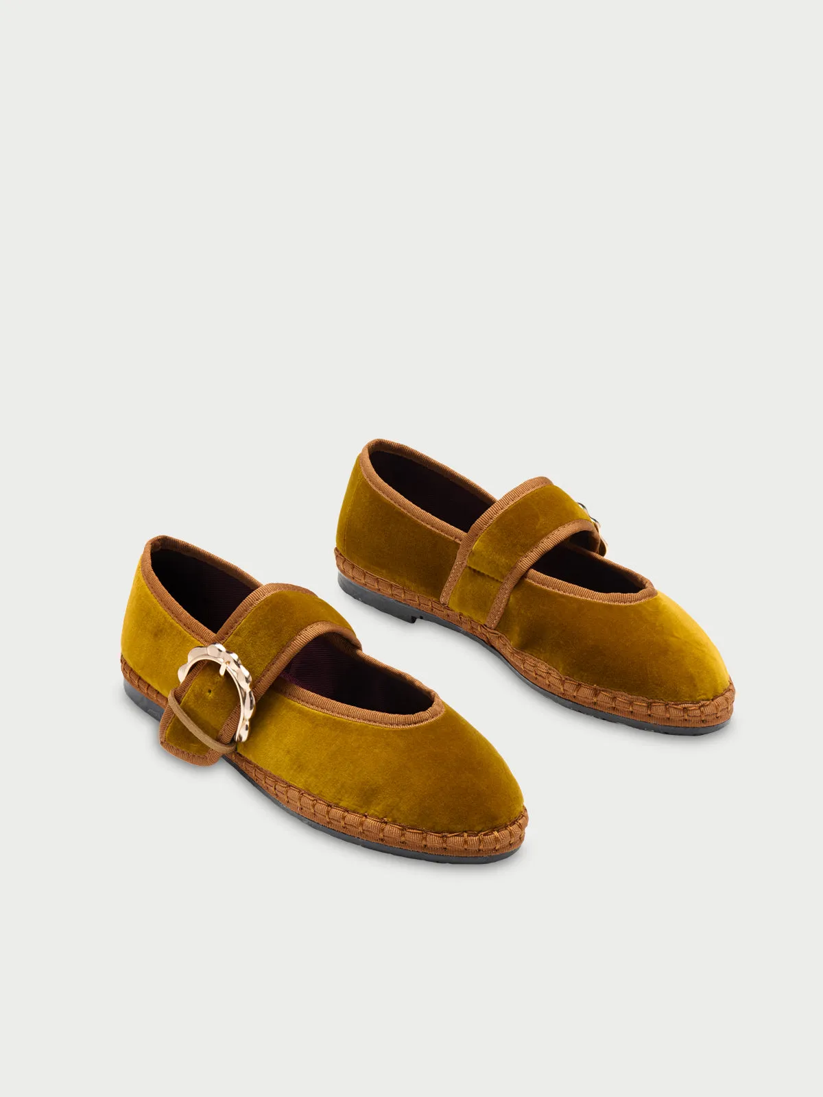 Sophie Mustard sold by Flabelus product image thumbnail 3