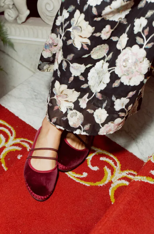 Laurance Burgundy made by Flabelus