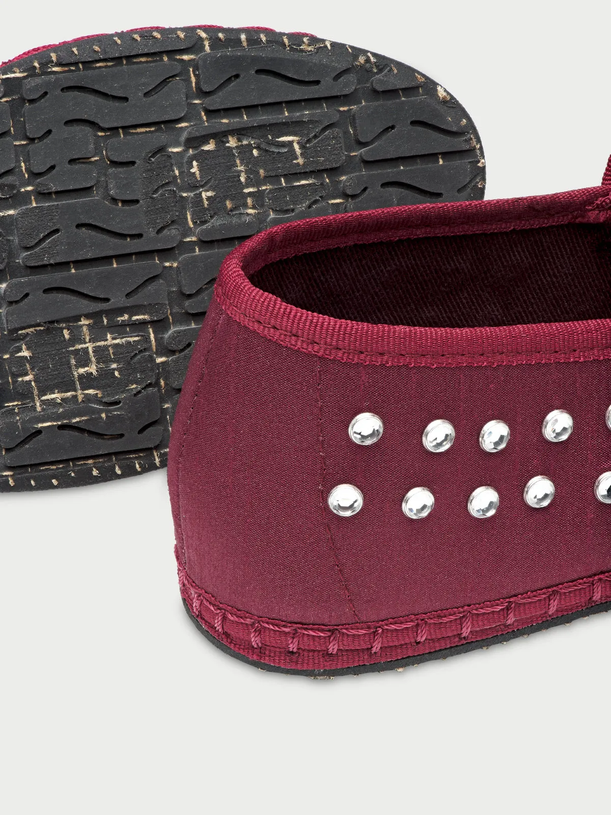 Mae Garnet sold by Flabelus product image thumbnail 4