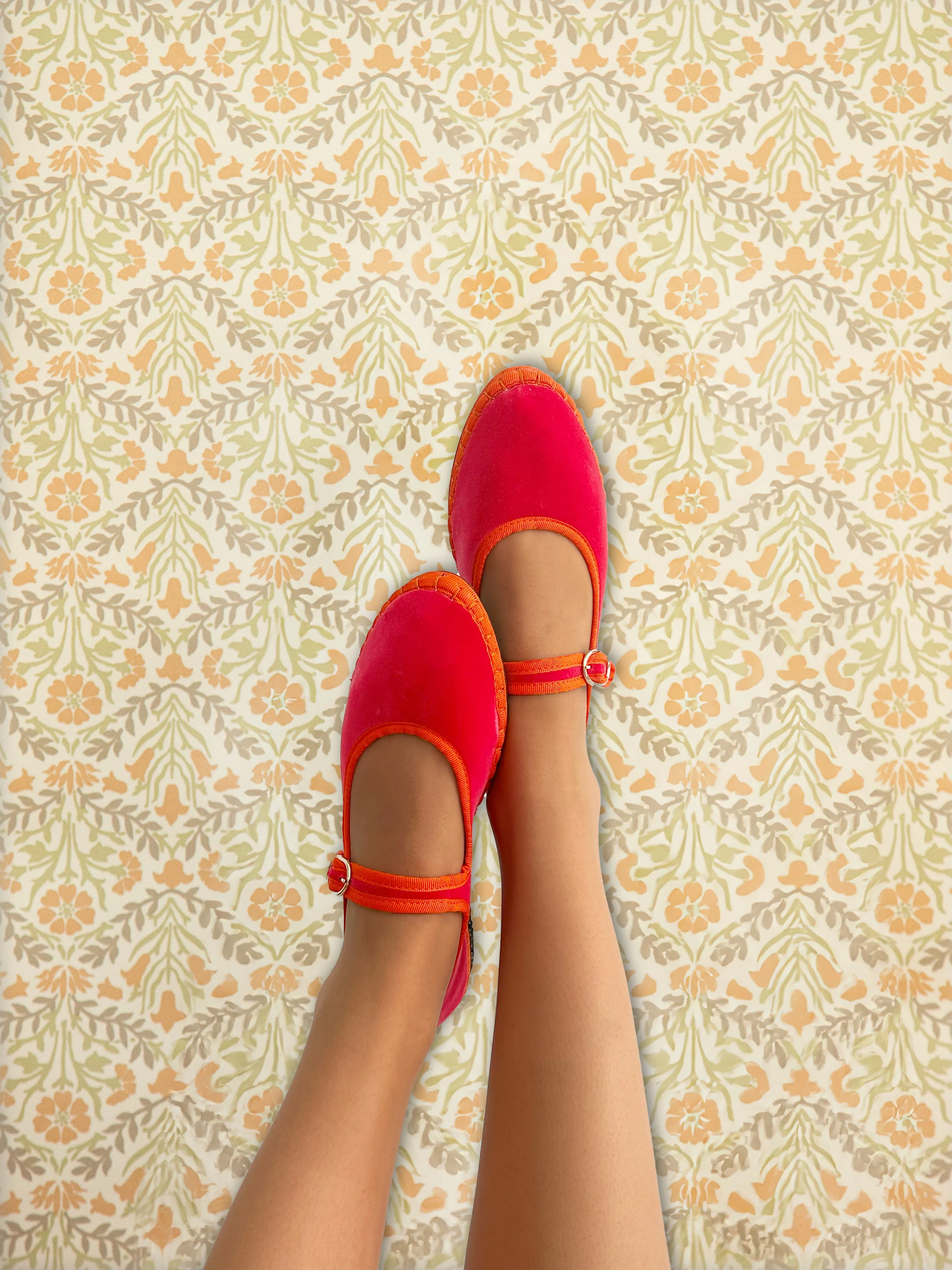 Nana sold by Flabelus product image thumbnail 2