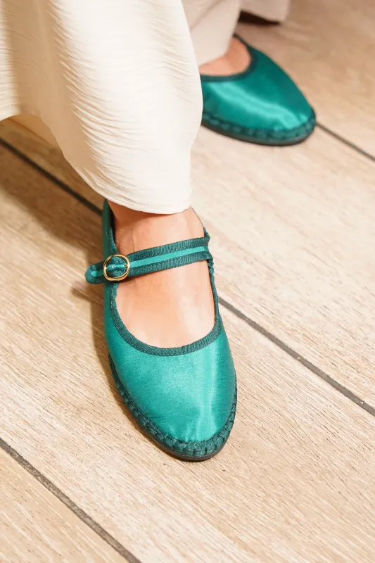 Costello made by Flabelus