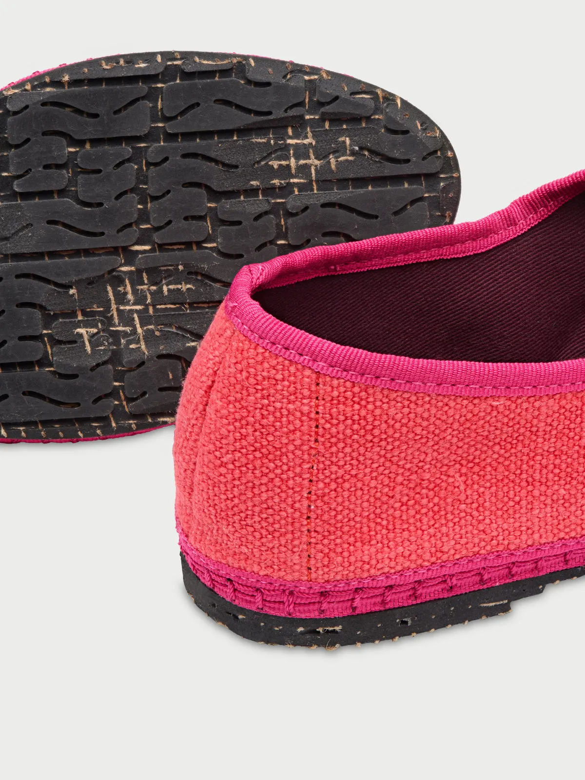 Lago sold by Flabelus product image thumbnail 4