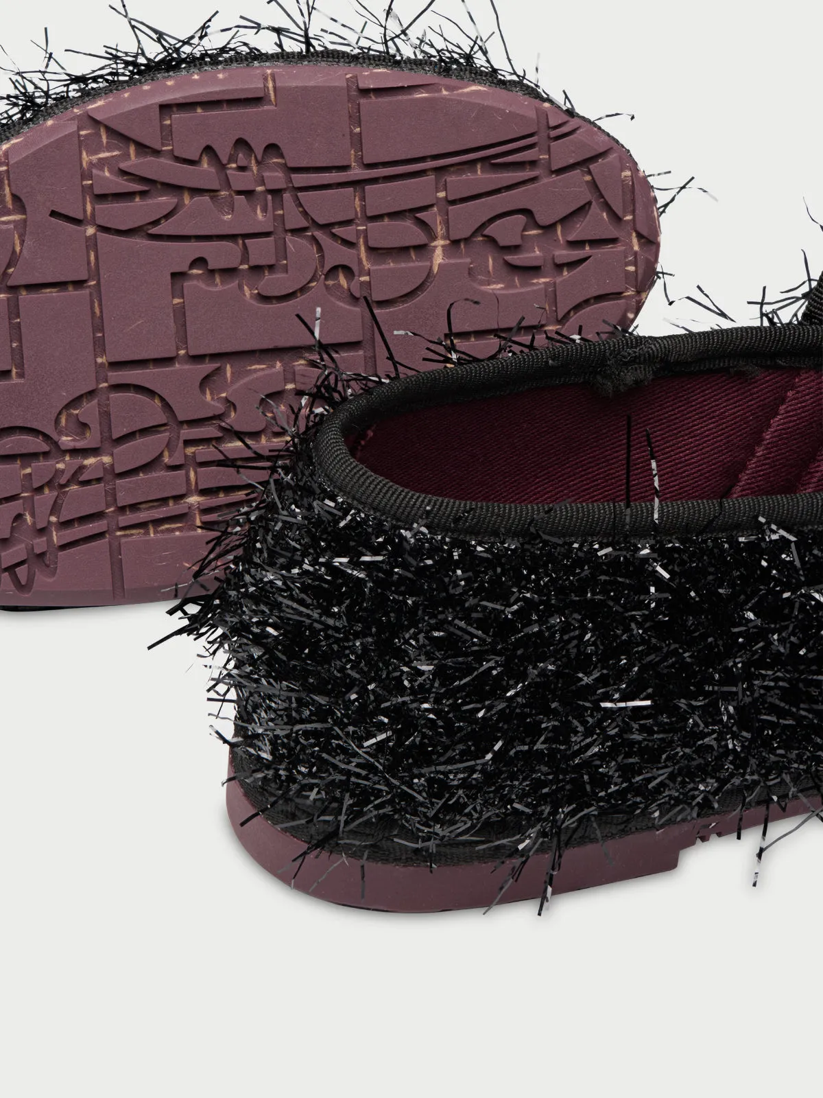 Claire Frisson Black sold by Flabelus product image thumbnail 3