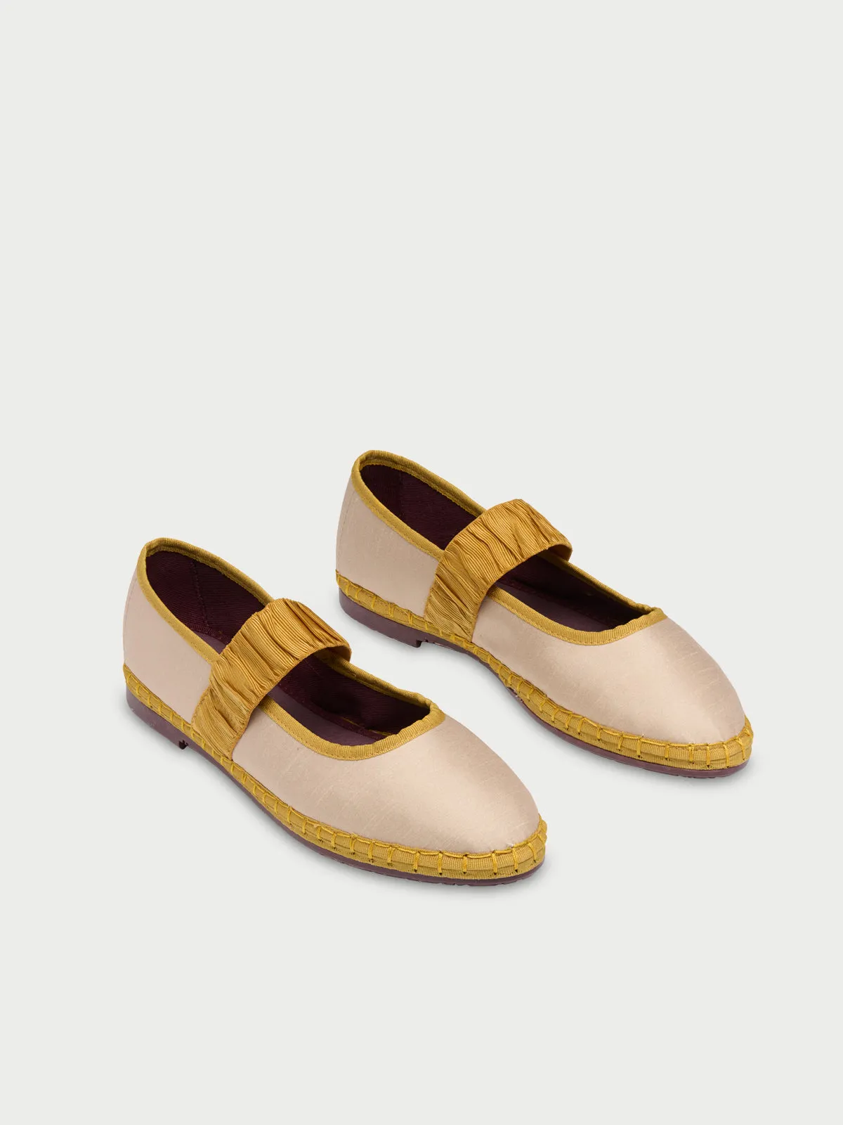 Mafalda Ruffle Sand sold by Flabelus product image thumbnail 3