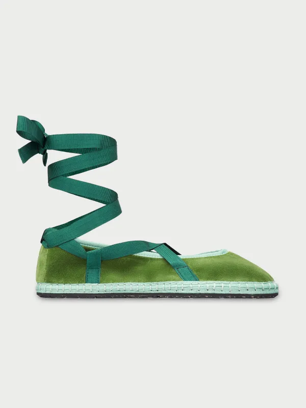 Gyneth made by Flabelus