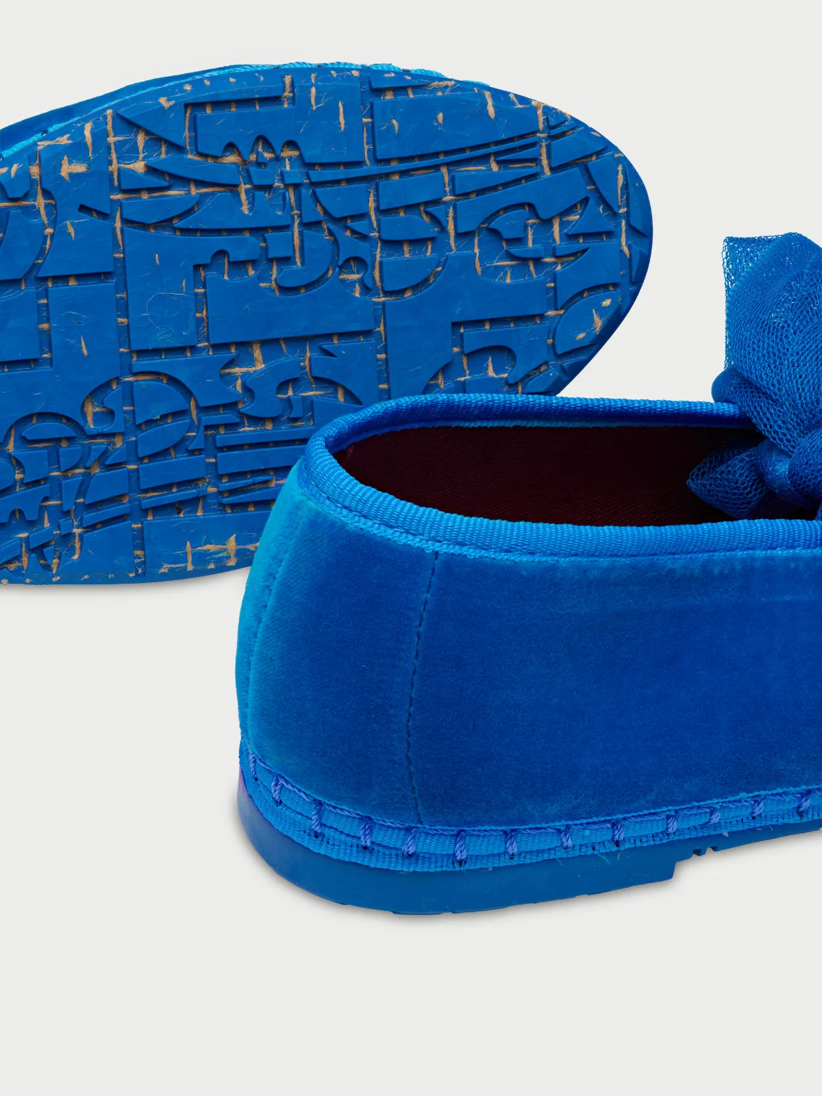 Lady Ginevra Blue sold by Flabelus product image thumbnail 3