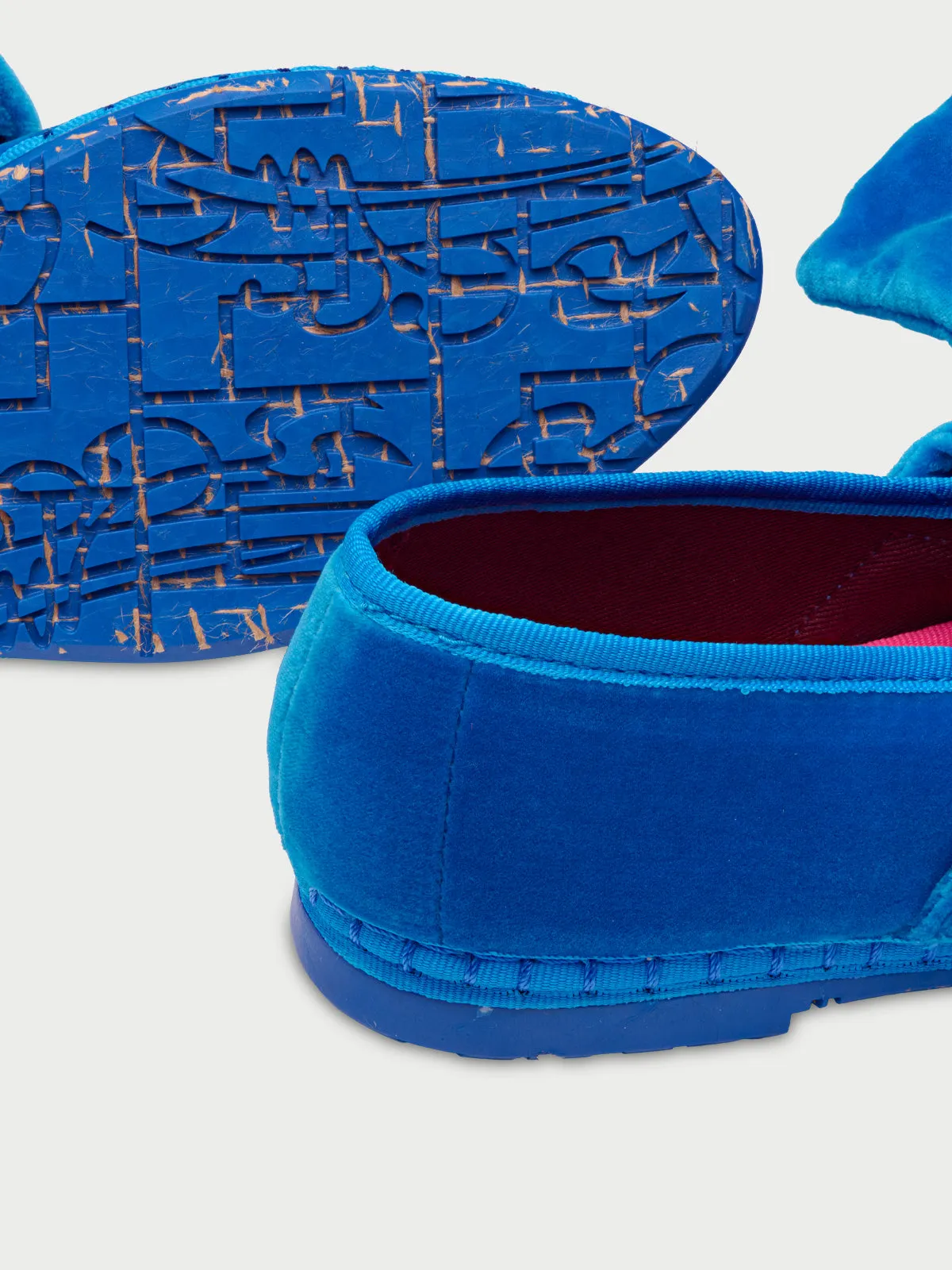 Lady Lyra Blue sold by Flabelus product image thumbnail 4