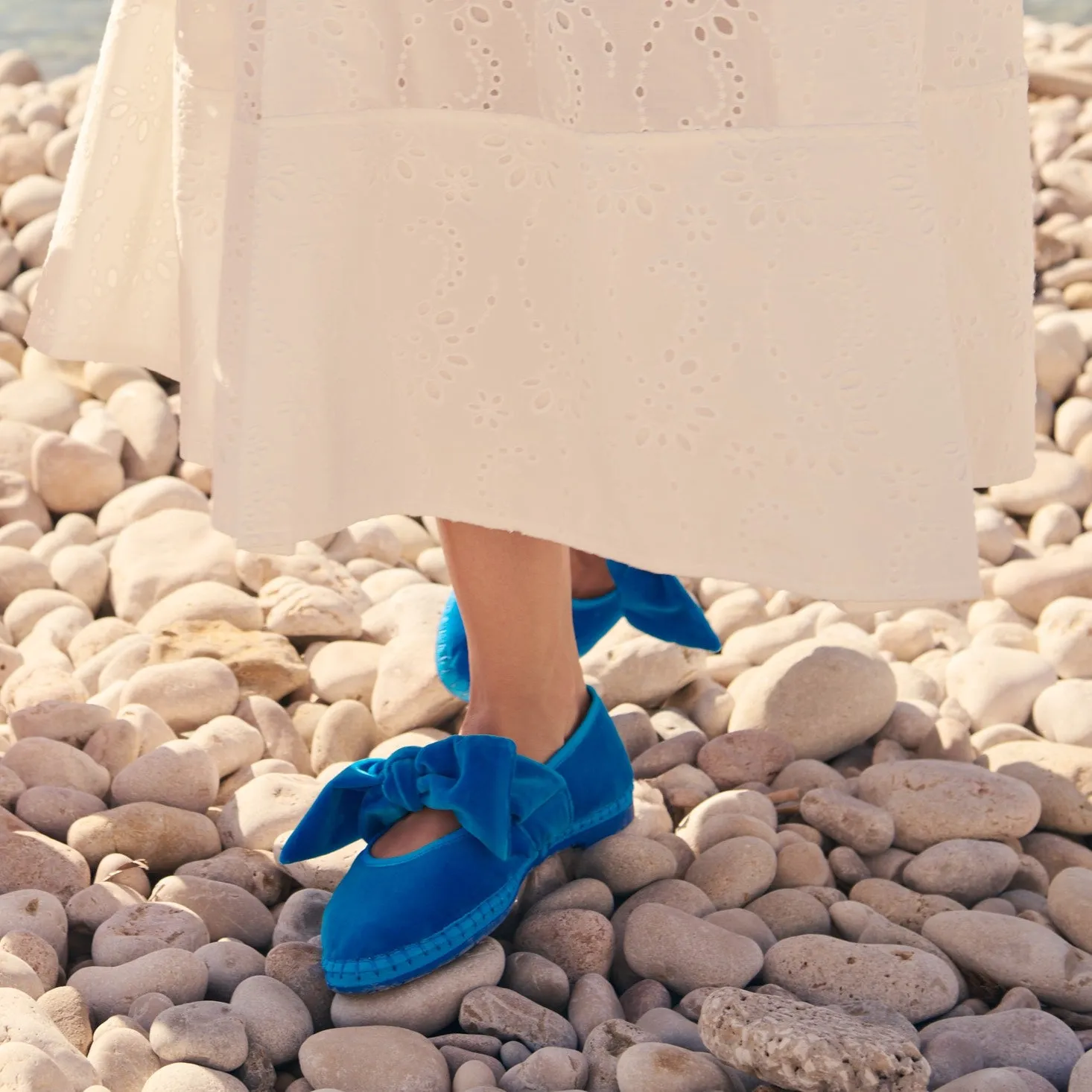 Lady Lyra Blue sold by Flabelus product image thumbnail 2